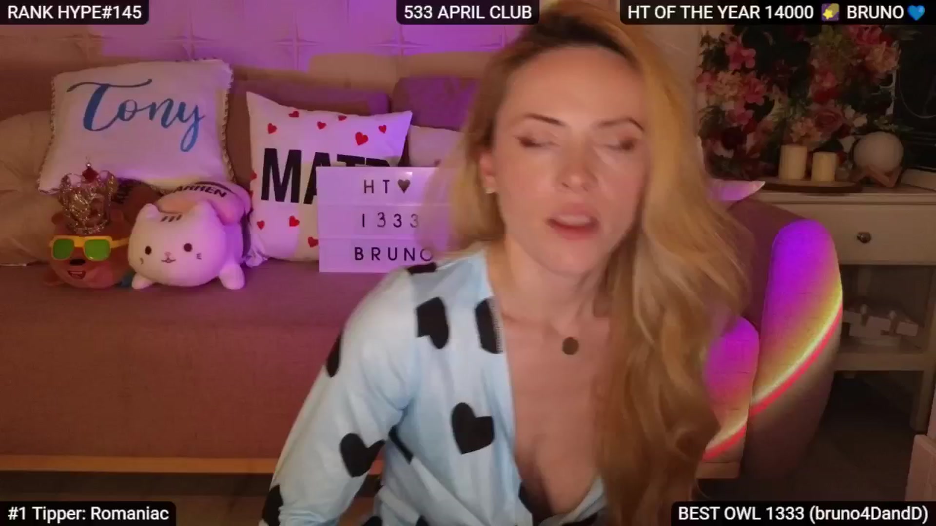 Gallery image thumbnail from Sensationowl_'s myfreecams stream on, 05/02/2025, 09:08 image 7 of 20