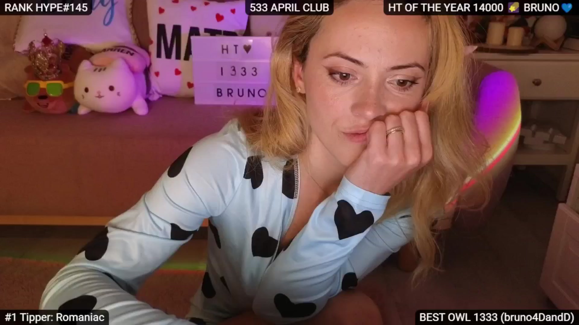 Gallery image thumbnail from Sensationowl_'s myfreecams stream on, 05/02/2025, 09:08 image 12 of 20