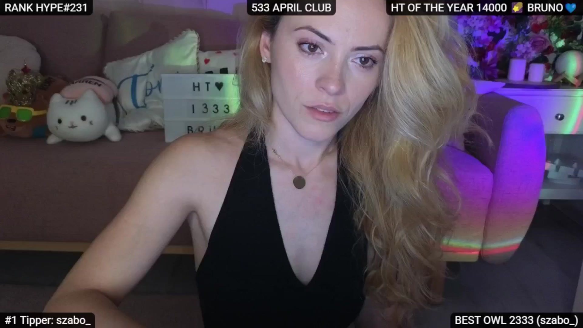 Gallery image thumbnail from Sensationowl_'s myfreecams stream on, 05/03/2025, 04:40 image 11 of 20