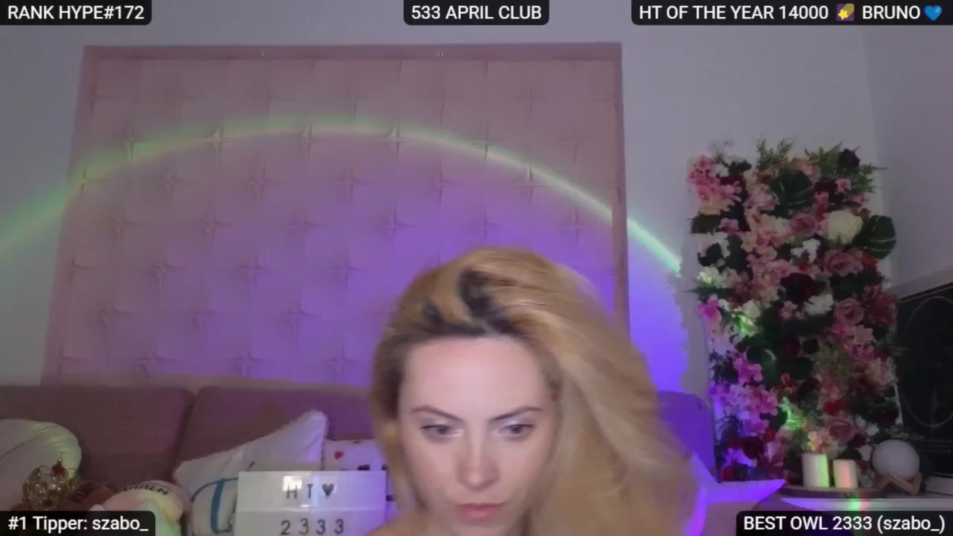 Gallery image thumbnail from Sensationowl_'s myfreecams stream on, 05/03/2025, 05:34 image 4 of 20