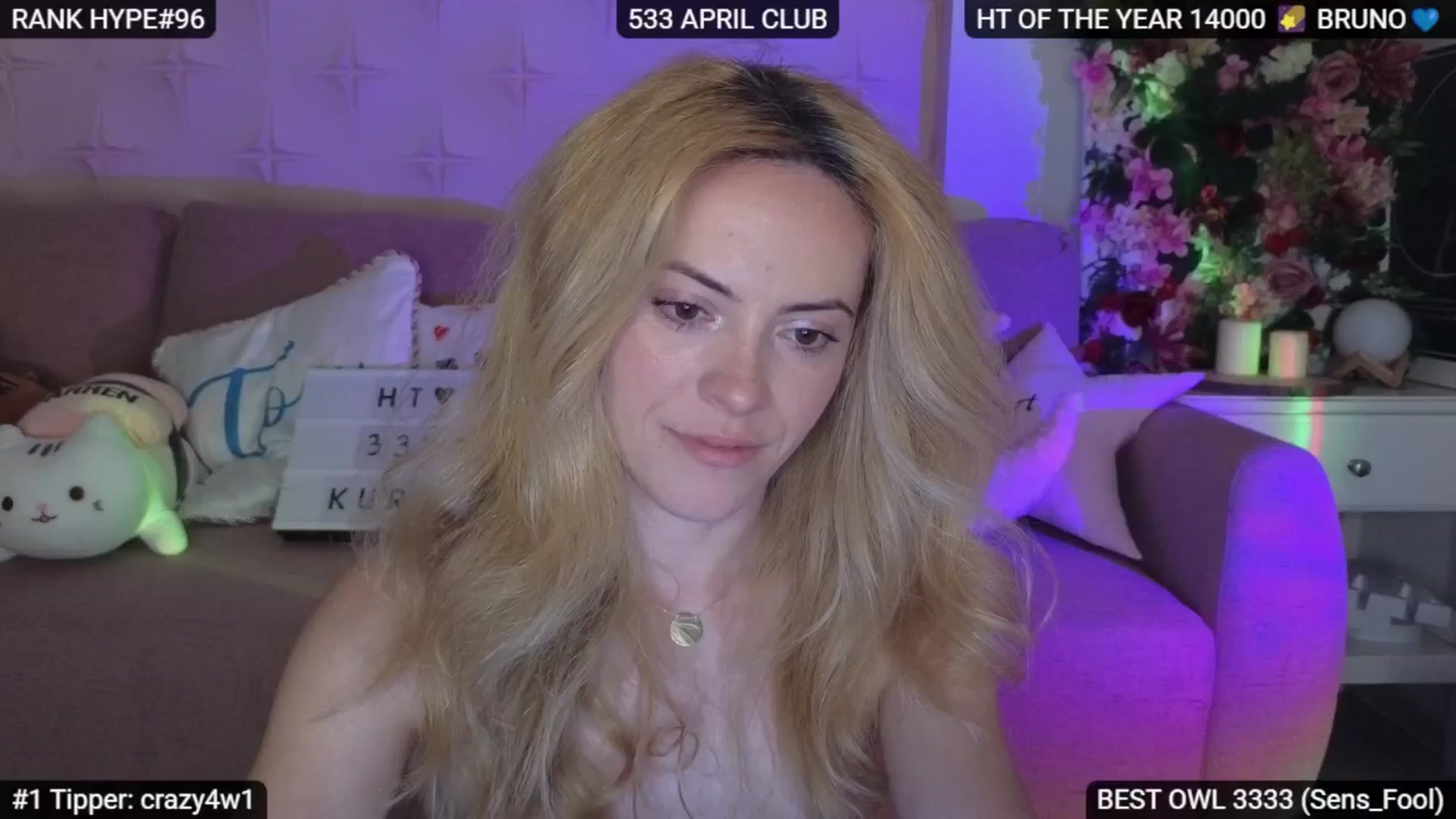 Gallery image thumbnail from Sensationowl_'s myfreecams stream on, 05/03/2025, 06:11 image 17 of 20