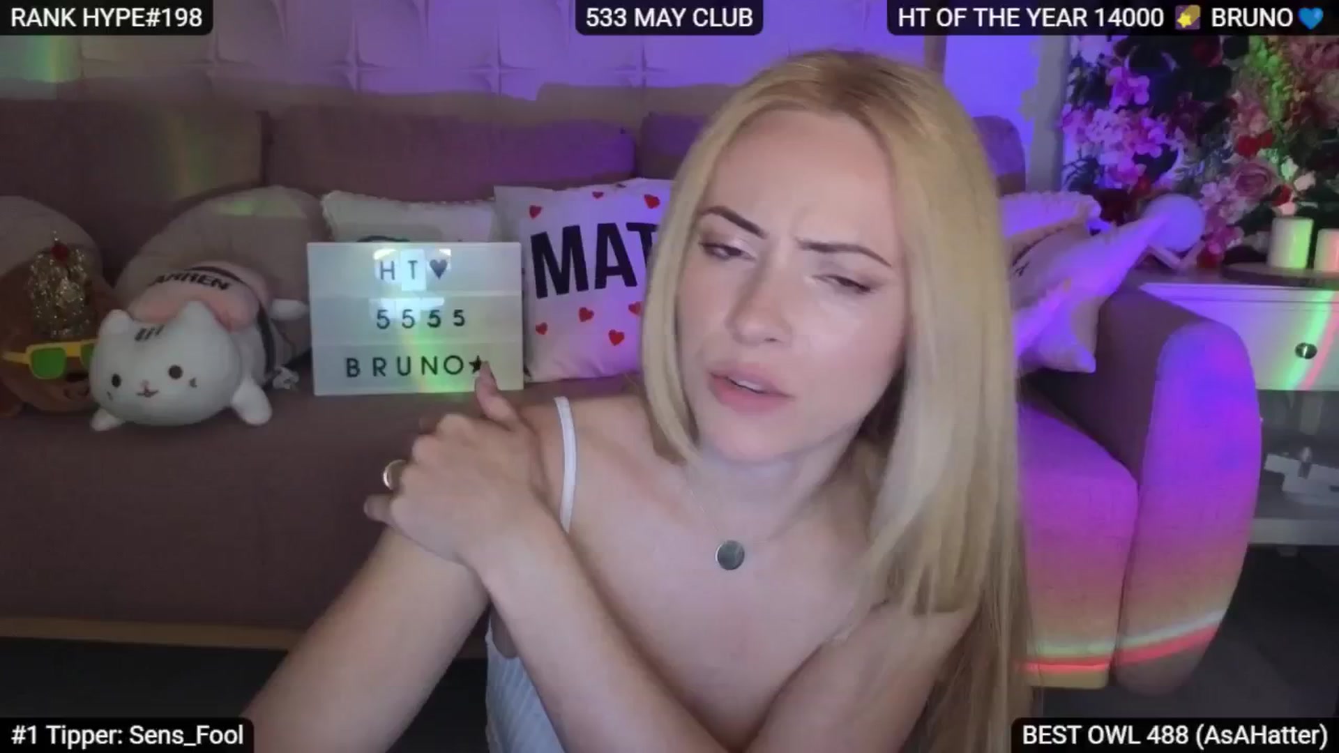 Gallery image thumbnail from Sensationowl_'s myfreecams stream on, 05/09/2025, 07:49 image 6 of 20