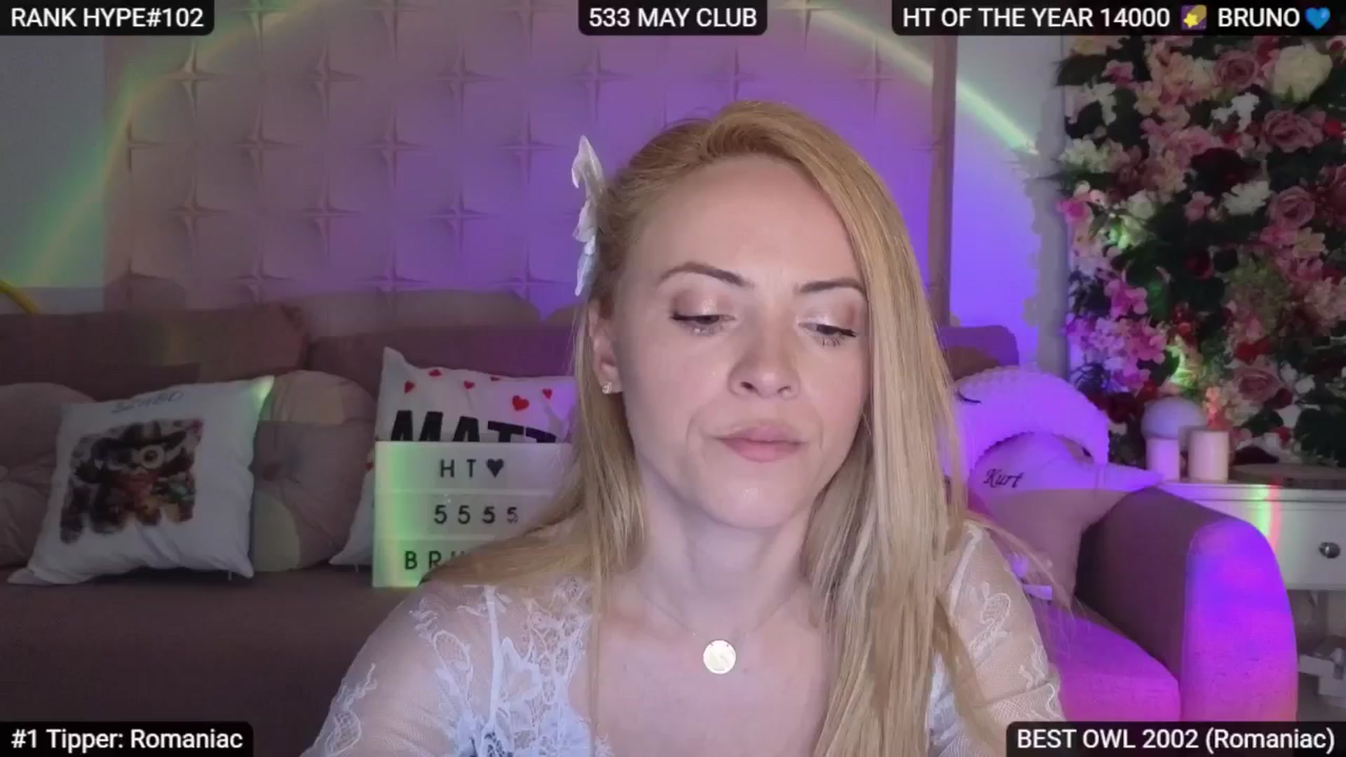 Gallery image thumbnail from Sensationowl_'s myfreecams stream on, 05/11/2025, 08:11 image 18 of 20
