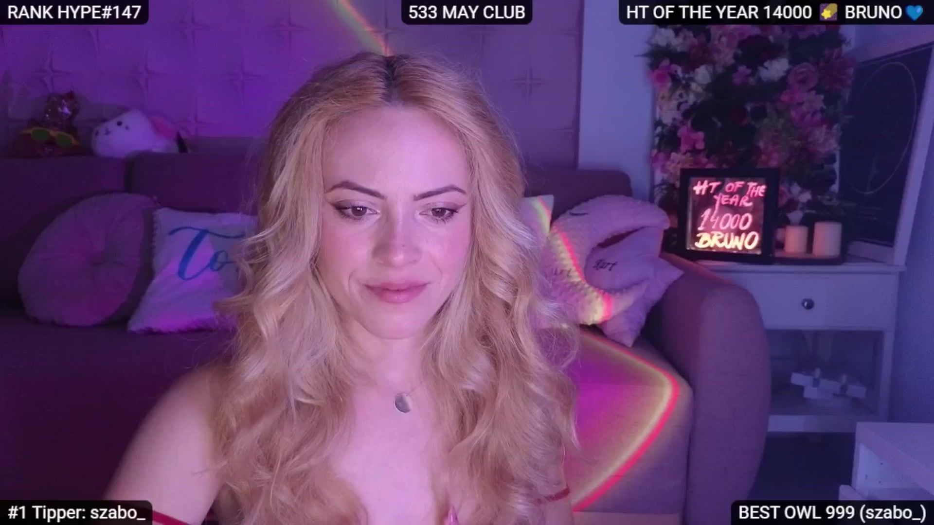 Gallery image thumbnail from Sensationowl_'s myfreecams stream on, 05/17/2025, 05:08 image 20 of 20