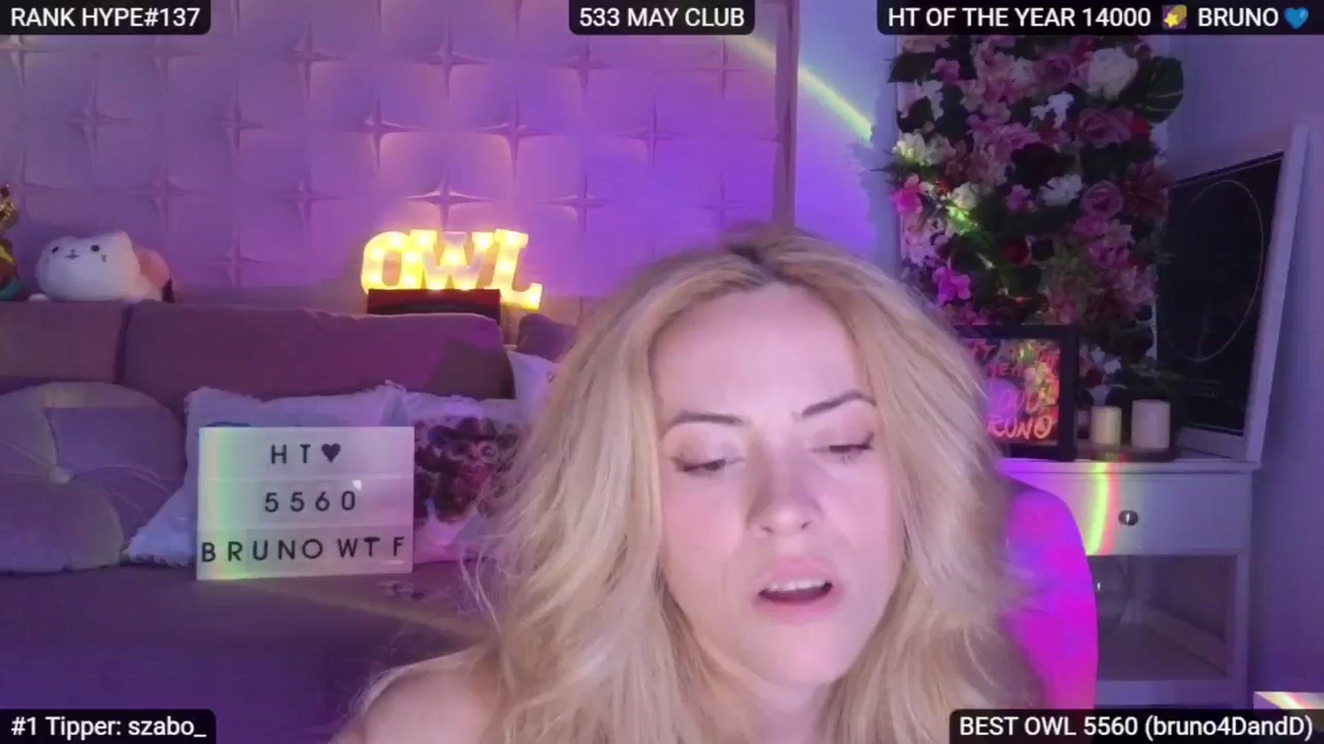 Gallery image thumbnail from Sensationowl_'s myfreecams stream on, 05/24/2025, 09:13 image 12 of 20