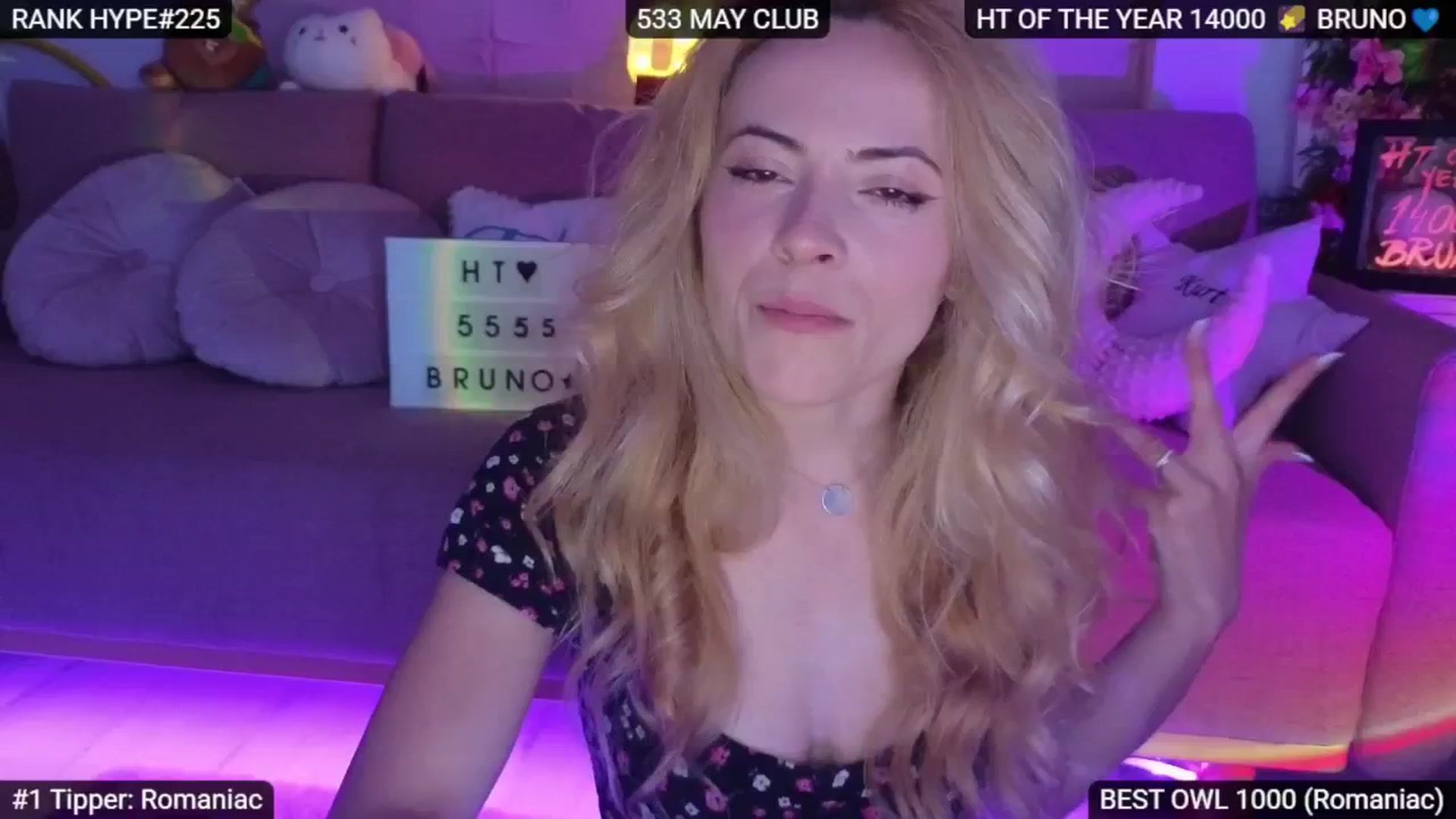 Gallery image thumbnail from Sensationowl_'s myfreecams stream on, 05/24/2025, 09:13 image 4 of 20