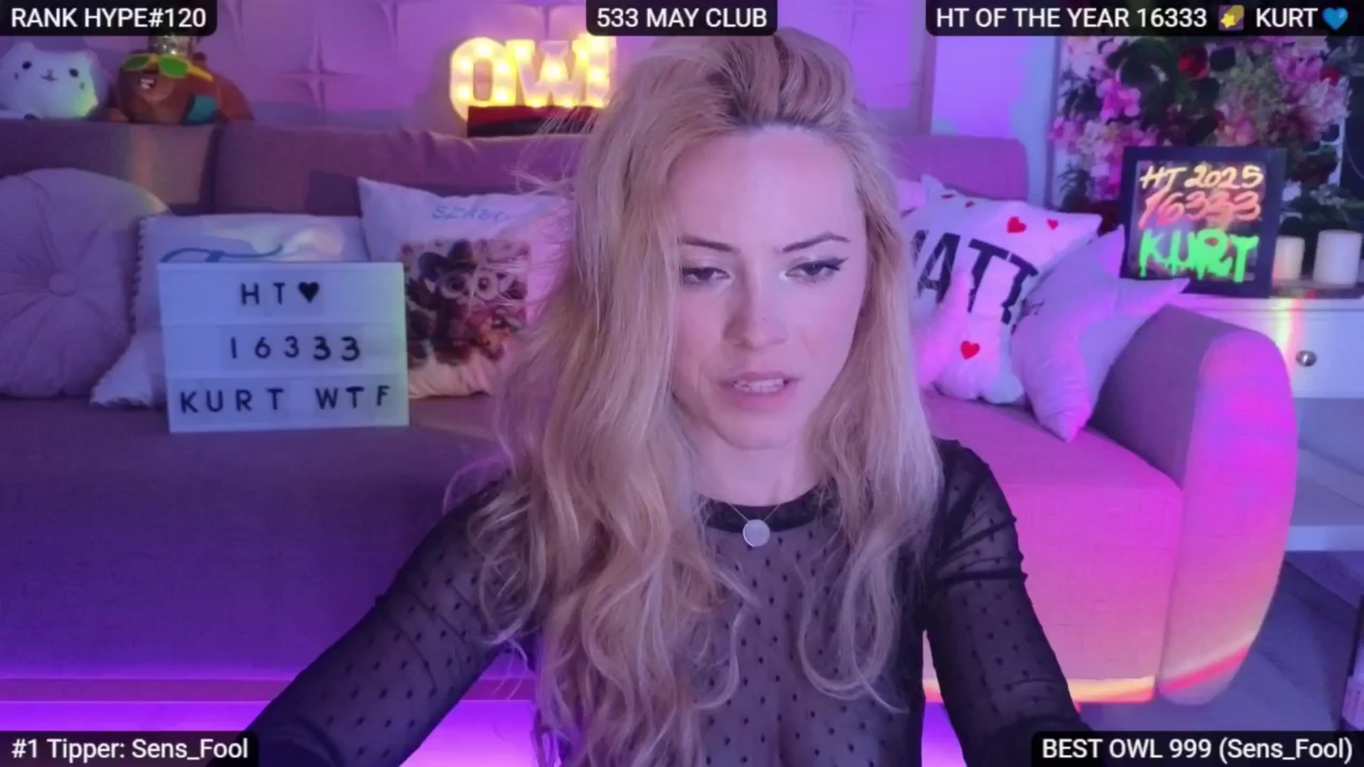 Gallery image thumbnail from Sensationowl_'s myfreecams stream on, 05/25/2025, 08:45 image 19 of 20