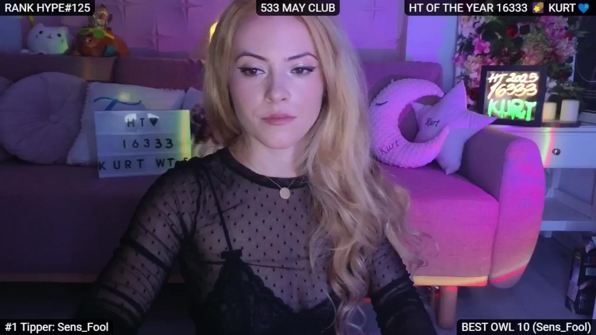 Gallery image thumbnail from Sensationowl_'s myfreecams stream on, 05/25/2025, 08:45 image 1 of 20