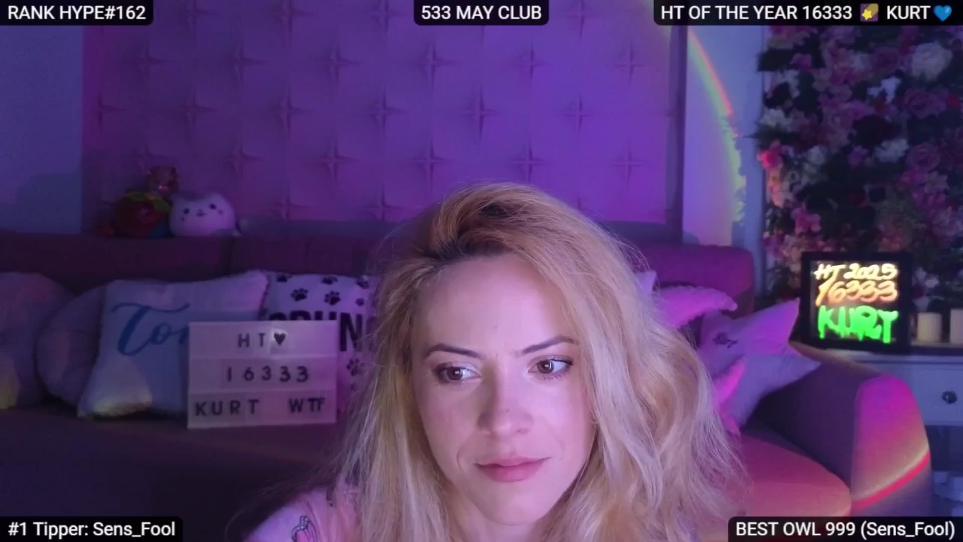 Gallery image thumbnail from Sensationowl_'s myfreecams stream on, 05/31/2025, 08:13 image 2 of 20