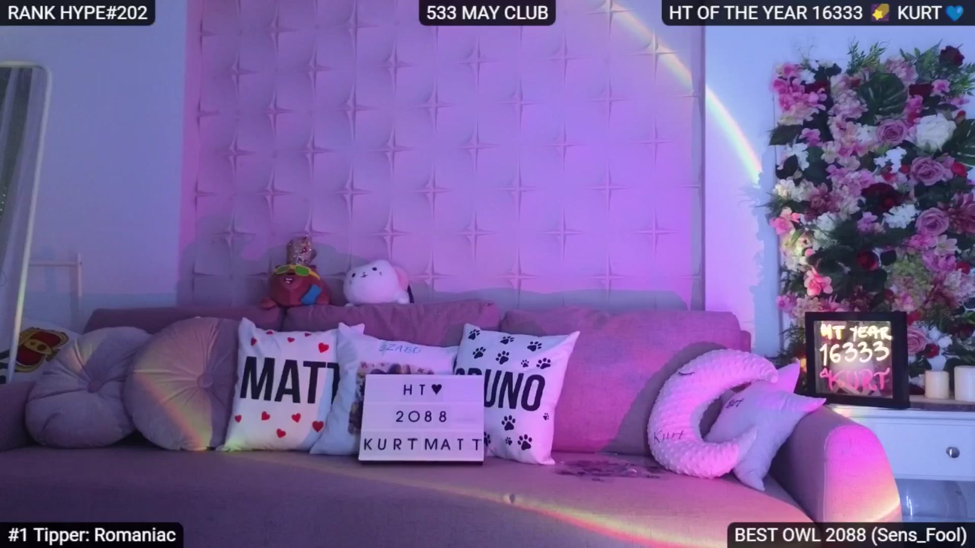 Gallery image thumbnail from Sensationowl_'s myfreecams stream on, 07/05/2025, 07:36 image 19 of 20