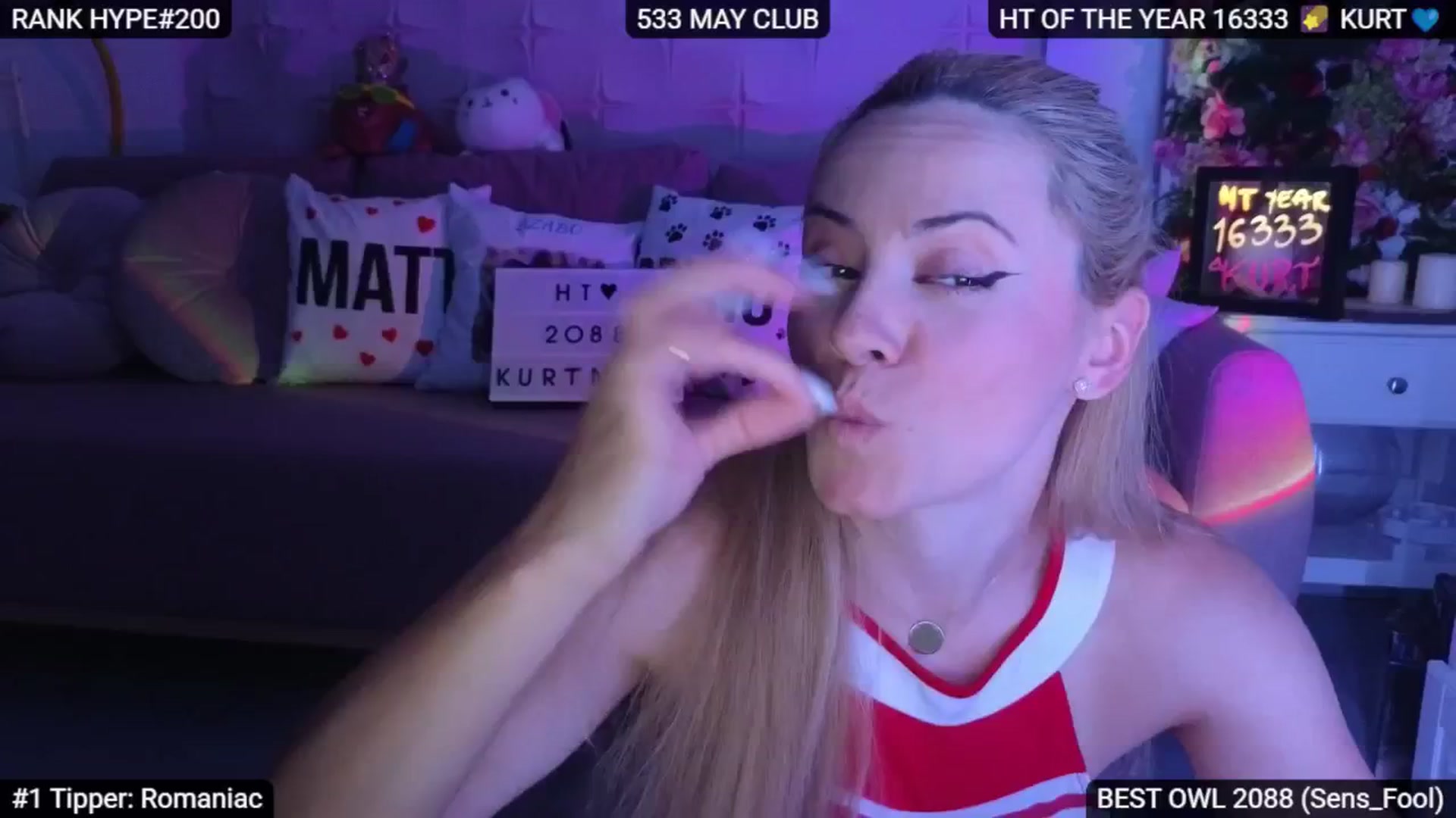 Gallery image thumbnail from Sensationowl_'s myfreecams stream on, 07/05/2025, 08:24 image 4 of 20