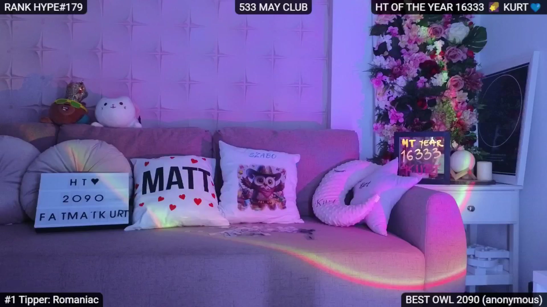 Gallery image thumbnail from Sensationowl_'s myfreecams stream on, 07/12/2025, 07:07 image 16 of 20