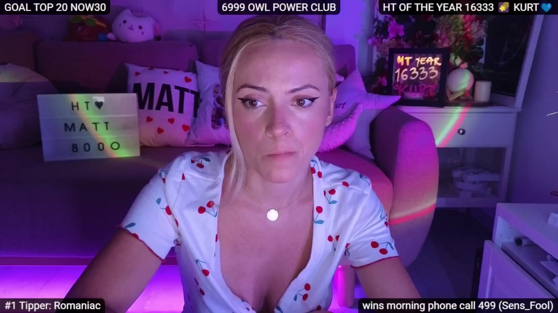 Gallery image thumbnail from Sensationowl_'s myfreecams stream on, 08/06/2025, 04:08 image 2 of 20
