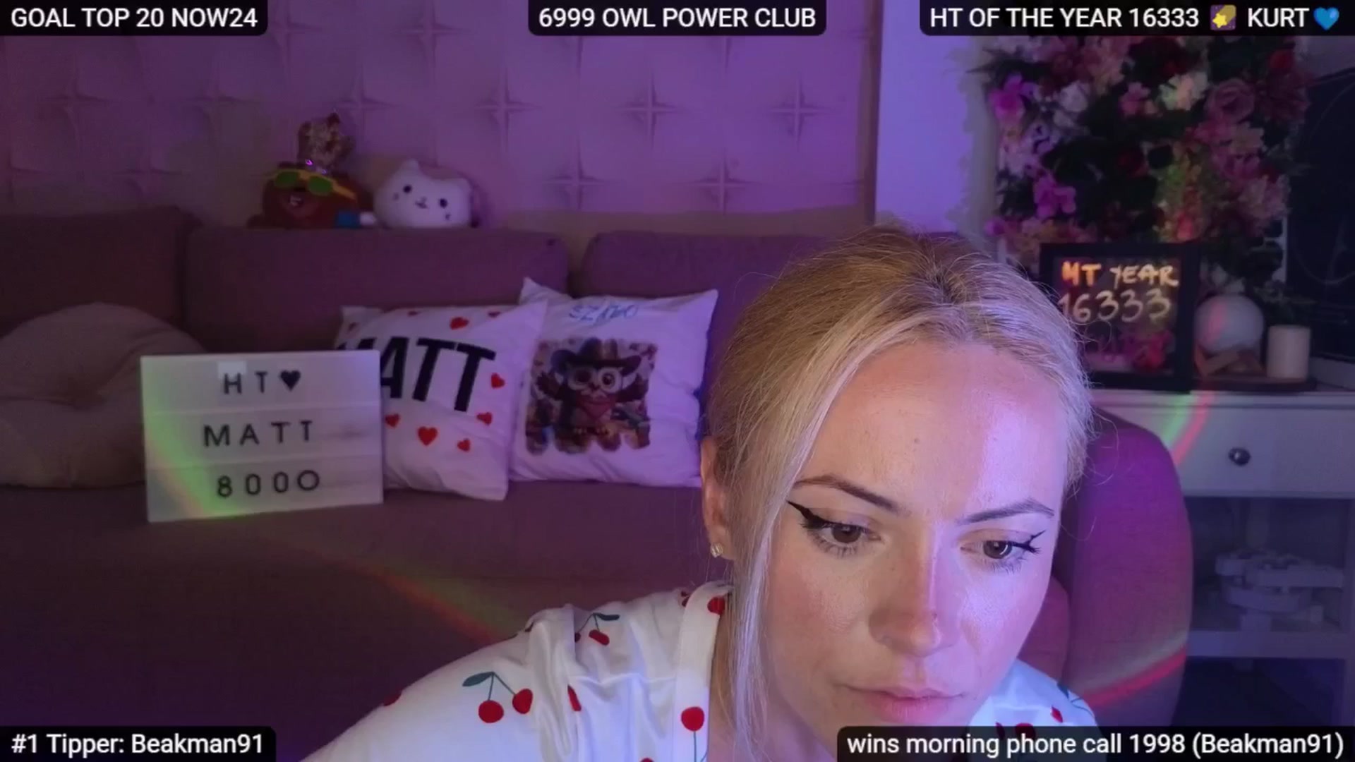 Gallery image thumbnail from Sensationowl_'s myfreecams stream on, 08/06/2025, 07:00 image 4 of 20