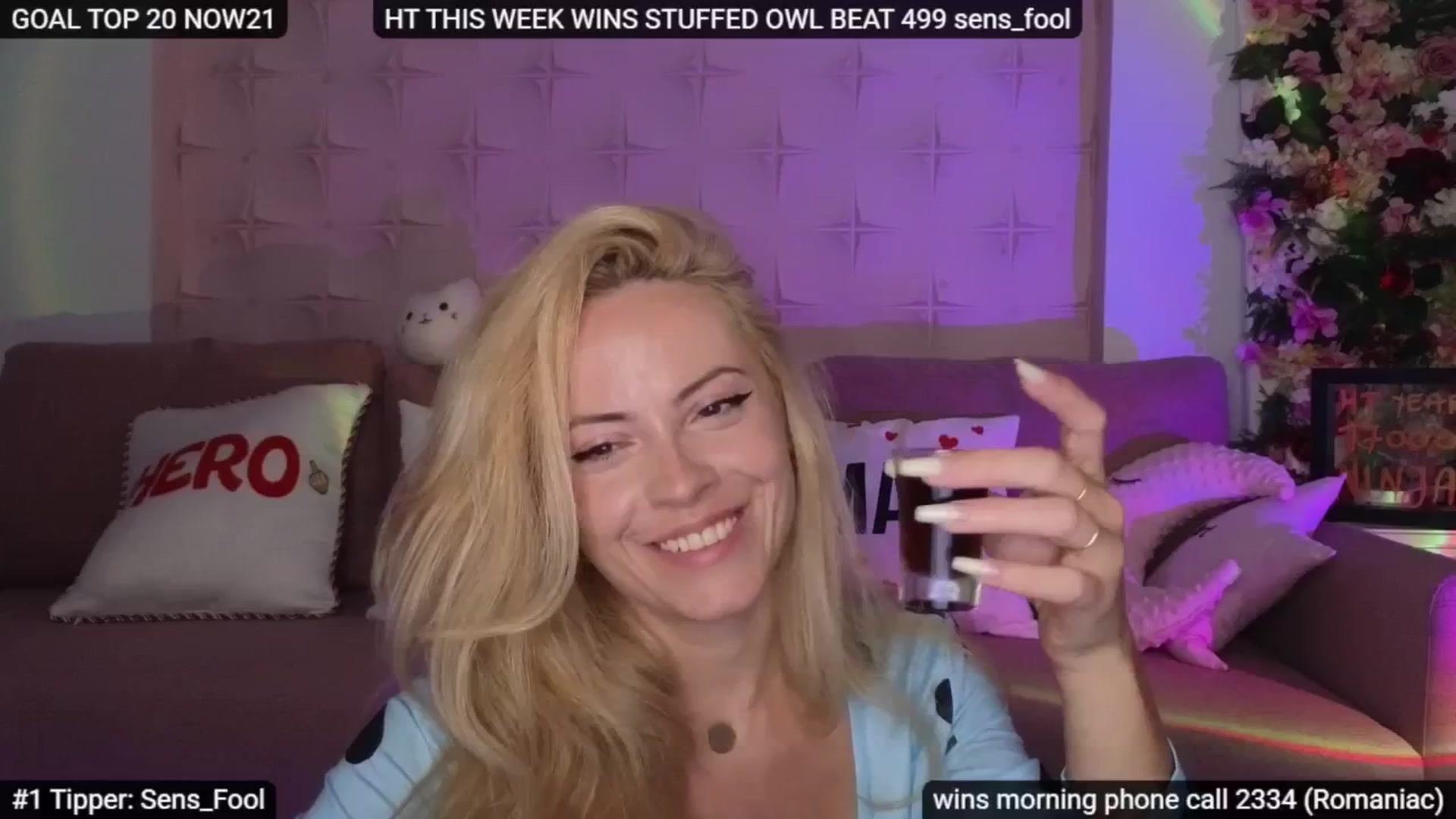 Gallery image thumbnail from Sensationowl_'s myfreecams stream on, 08/13/2025, 08:29 image 5 of 20