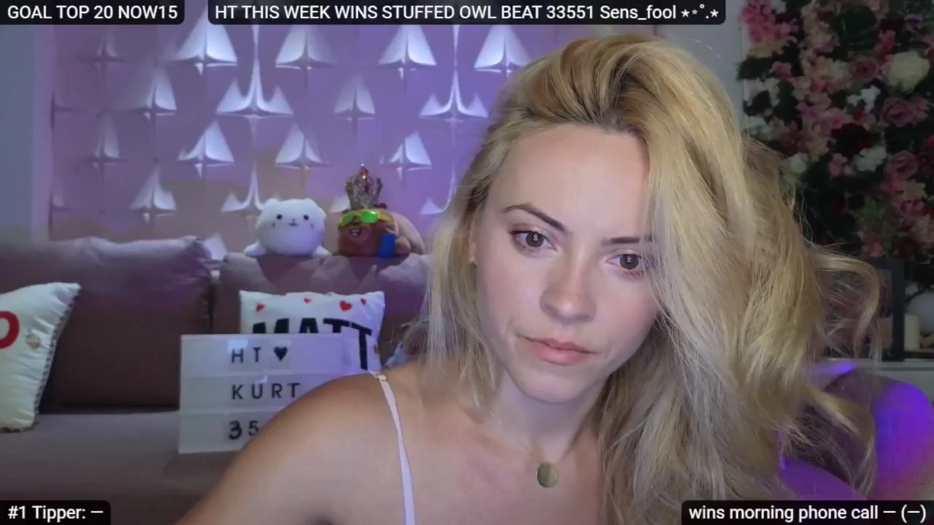 Gallery image thumbnail from Sensationowl_'s myfreecams stream on, 08/17/2025, 04:44 image 15 of 20