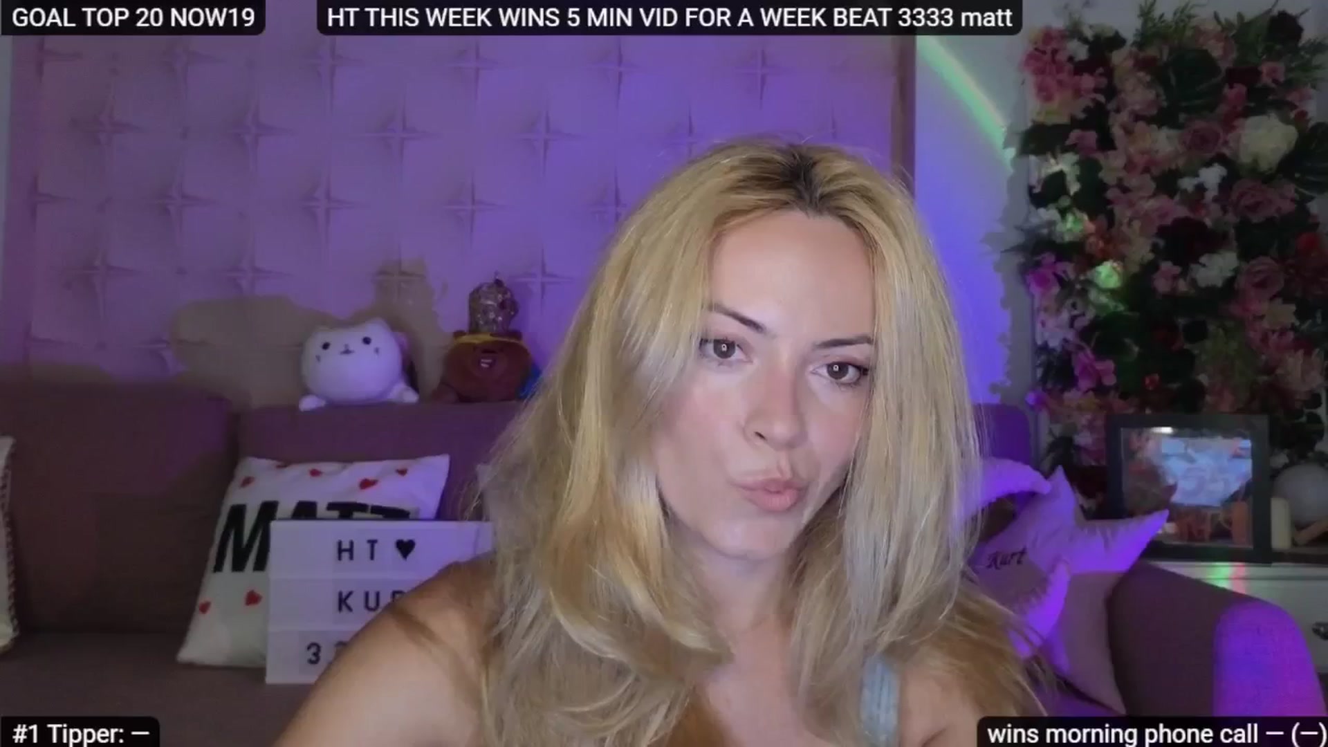 Gallery image thumbnail from Sensationowl_'s myfreecams stream on, 08/22/2025, 05:45 image 7 of 20
