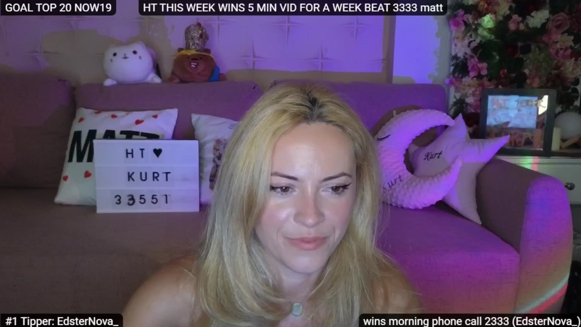Gallery image thumbnail from Sensationowl_'s myfreecams stream on, 08/22/2025, 06:09 image 4 of 20