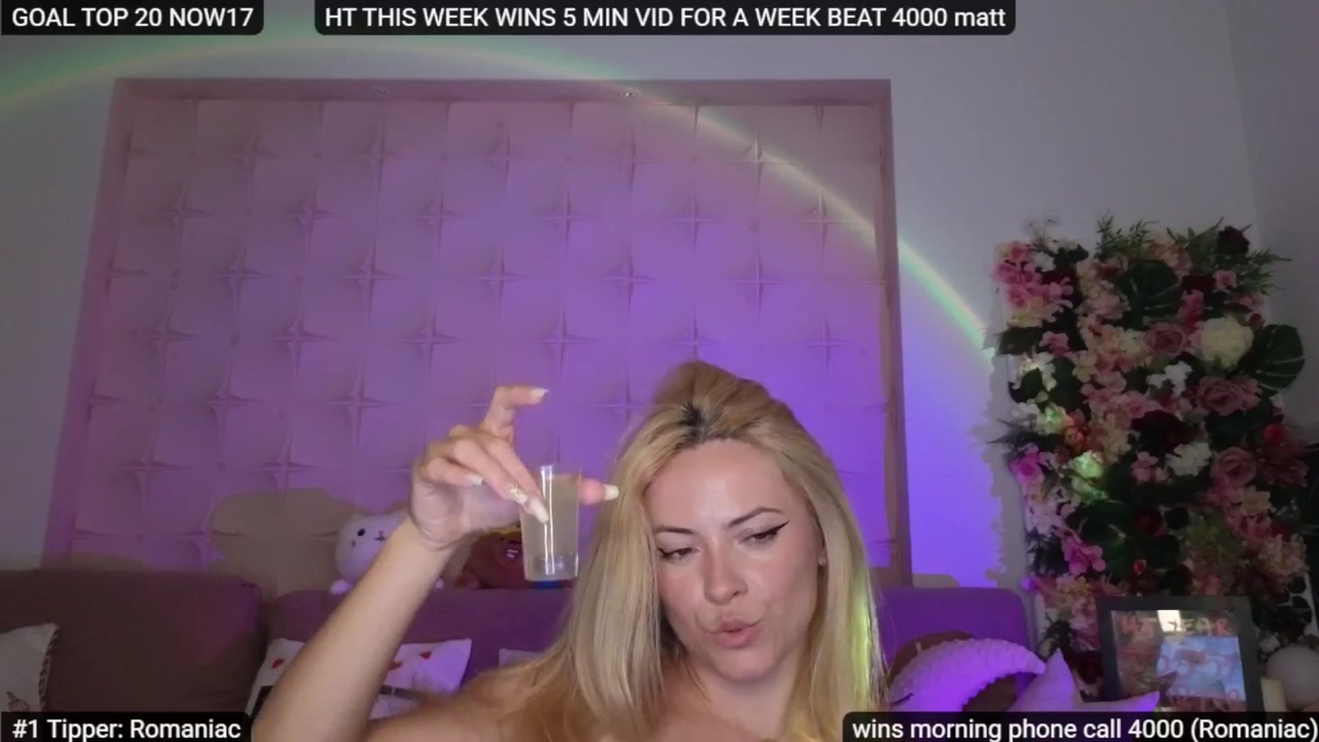 Gallery image thumbnail from Sensationowl_'s myfreecams stream on, 08/22/2025, 07:18 image 18 of 20