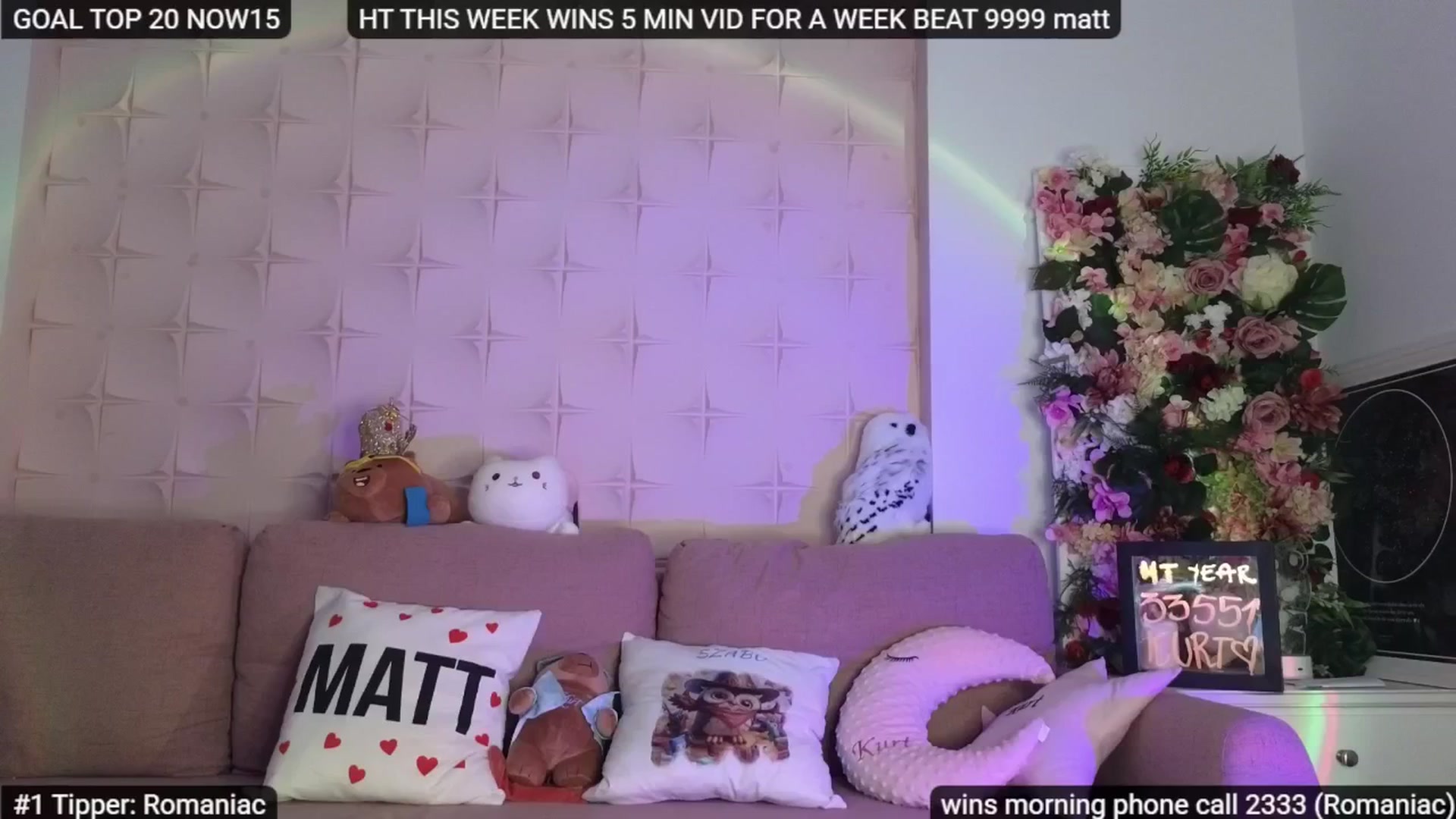 Gallery image thumbnail from Sensationowl_'s myfreecams stream on, 08/24/2025, 08:40 image 9 of 20