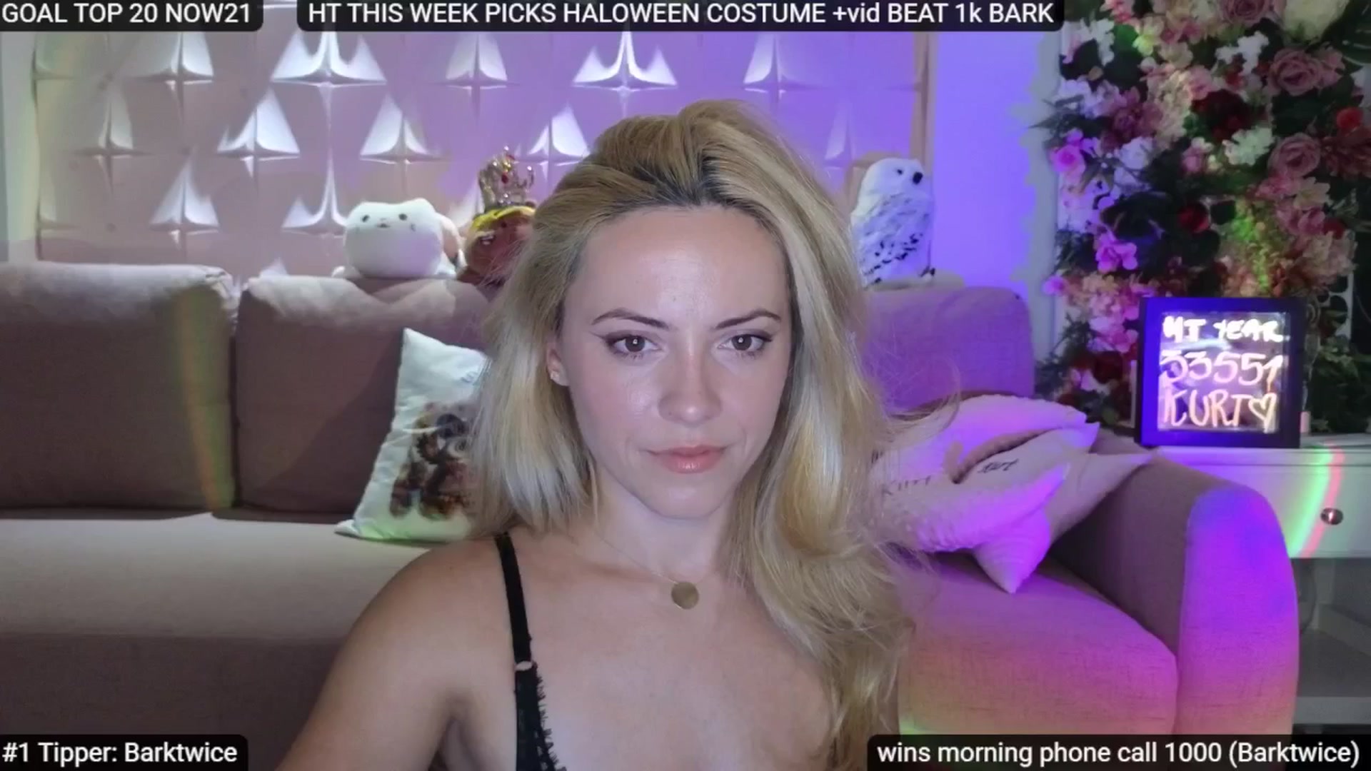 Gallery image thumbnail from Sensationowl_'s myfreecams stream on, 08/27/2025, 04:44 image 19 of 20
