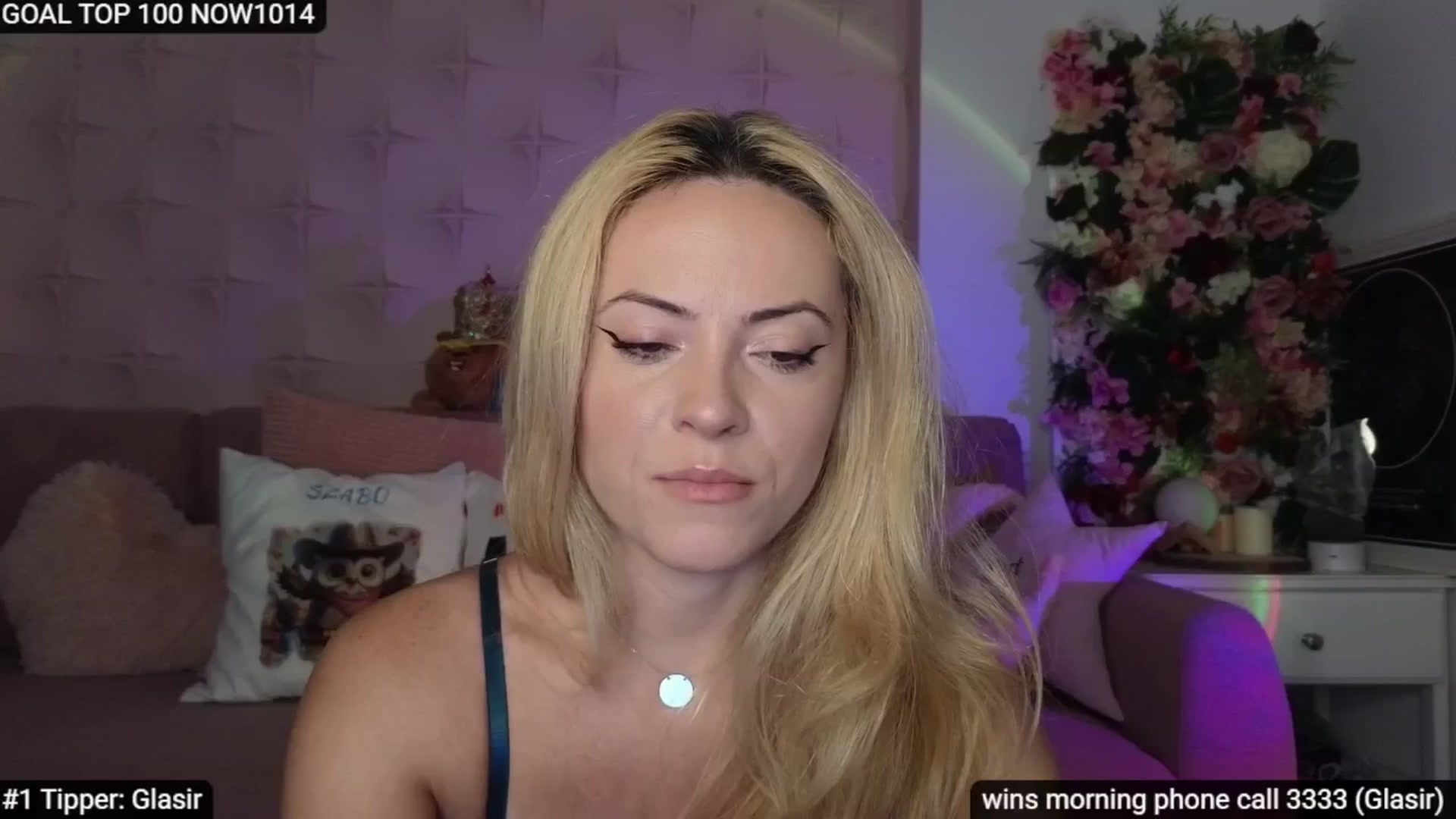 Gallery image thumbnail from Sensationowl_'s myfreecams stream on, 09/14/2025, 05:31 image 3 of 20