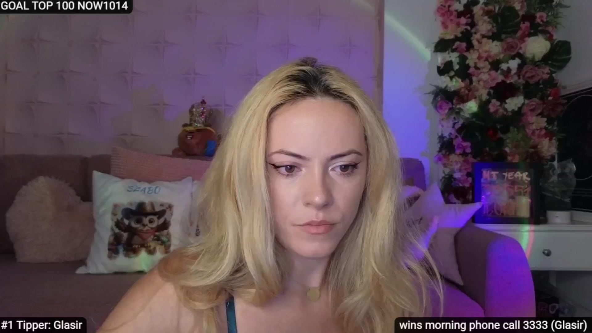 Gallery image thumbnail from Sensationowl_'s myfreecams stream on, 09/14/2025, 05:31 image 12 of 20