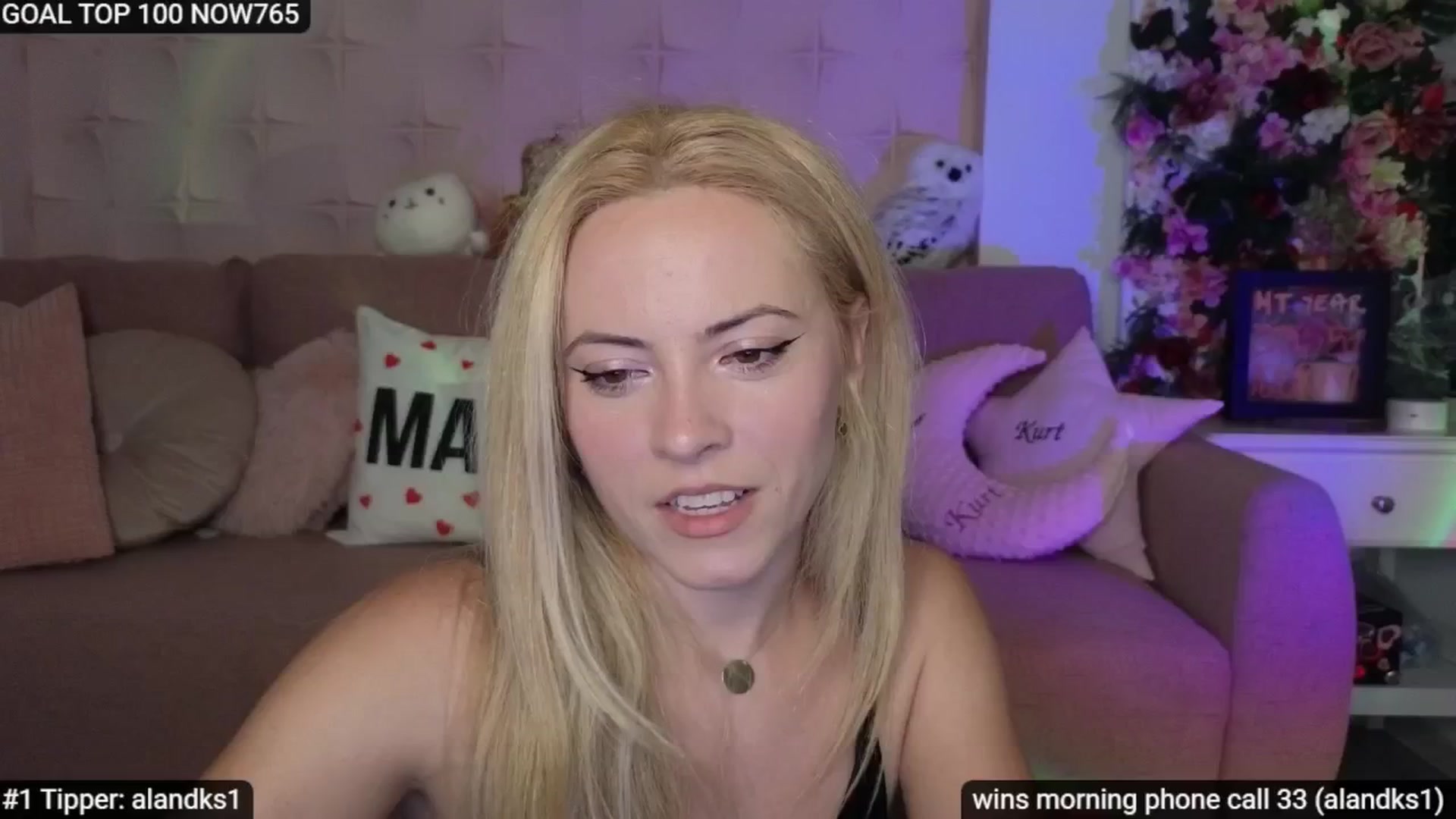 Gallery image thumbnail from Sensationowl_'s myfreecams stream on, 09/20/2025, 07:09 image 3 of 20
