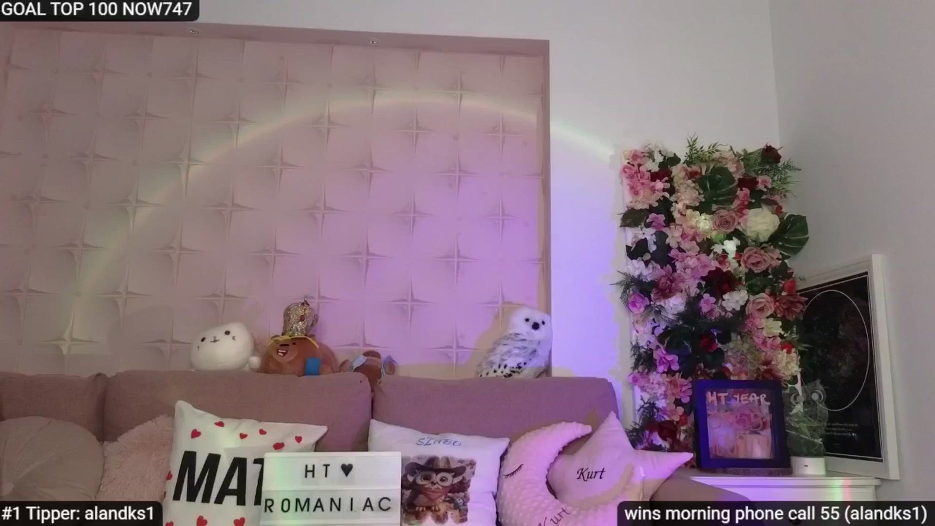Gallery image thumbnail from Sensationowl_'s myfreecams stream on, 09/20/2025, 07:09 image 12 of 20