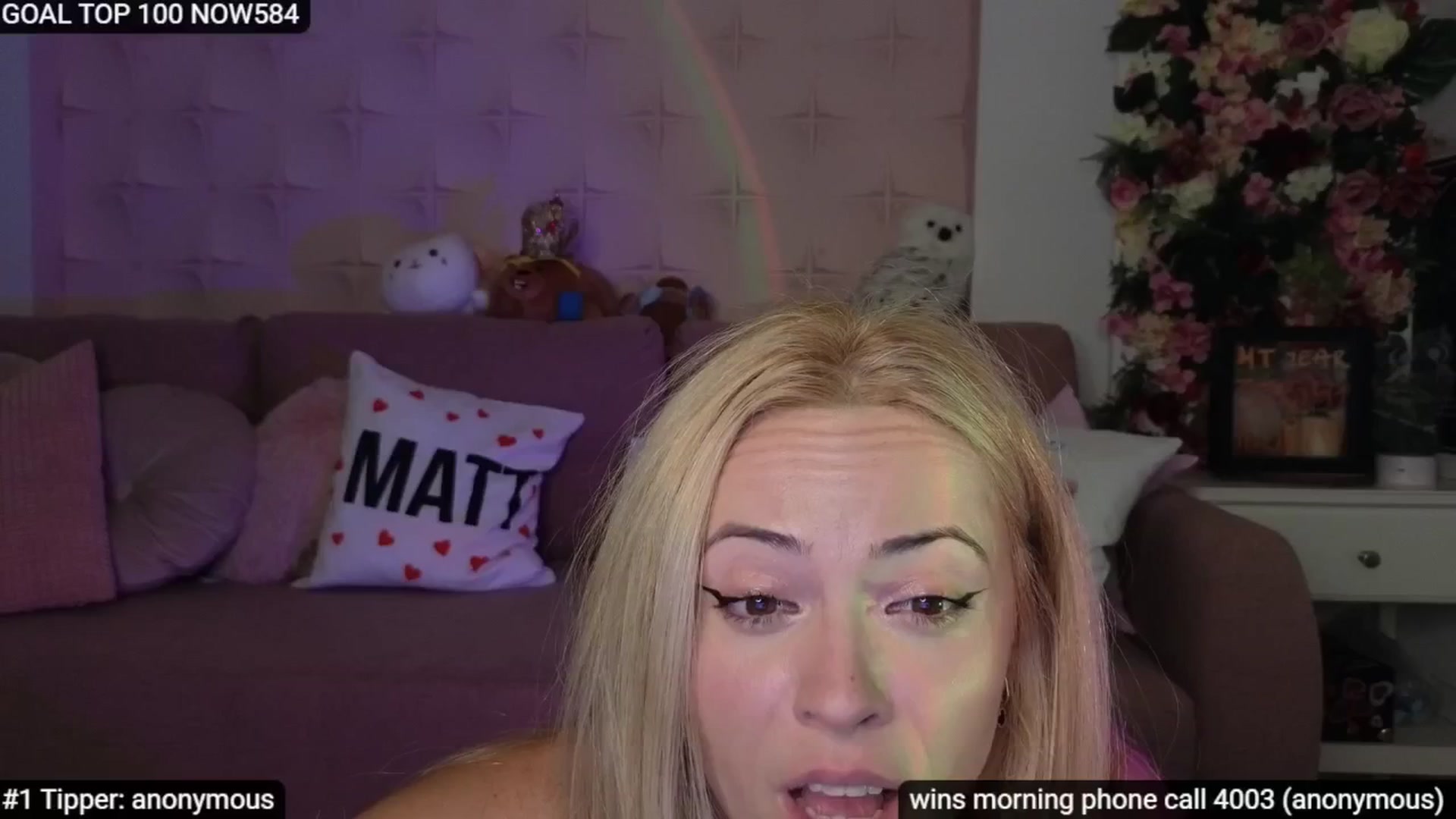 Gallery image thumbnail from Sensationowl_'s myfreecams stream on, 09/20/2025, 08:23 image 16 of 20