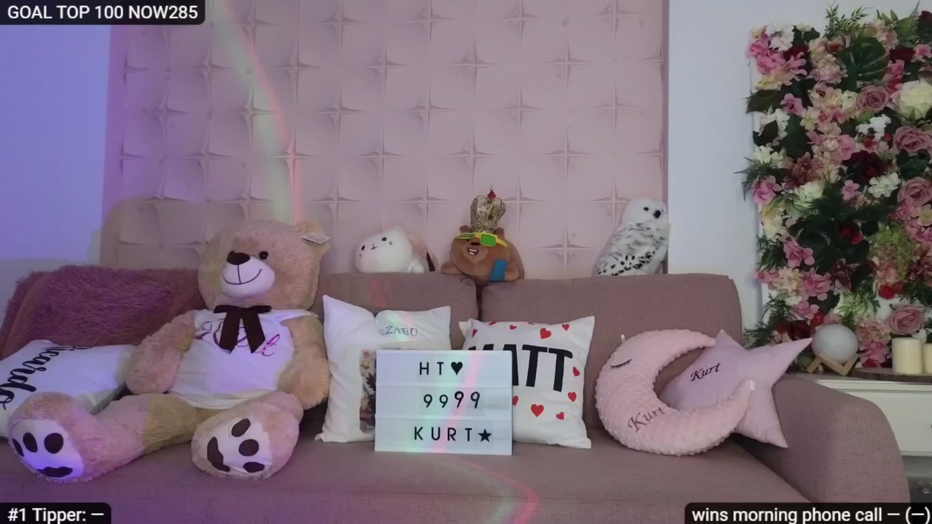 Gallery image thumbnail from Sensationowl_'s myfreecams stream on, 11/16/2025, 06:44 image 4 of 20