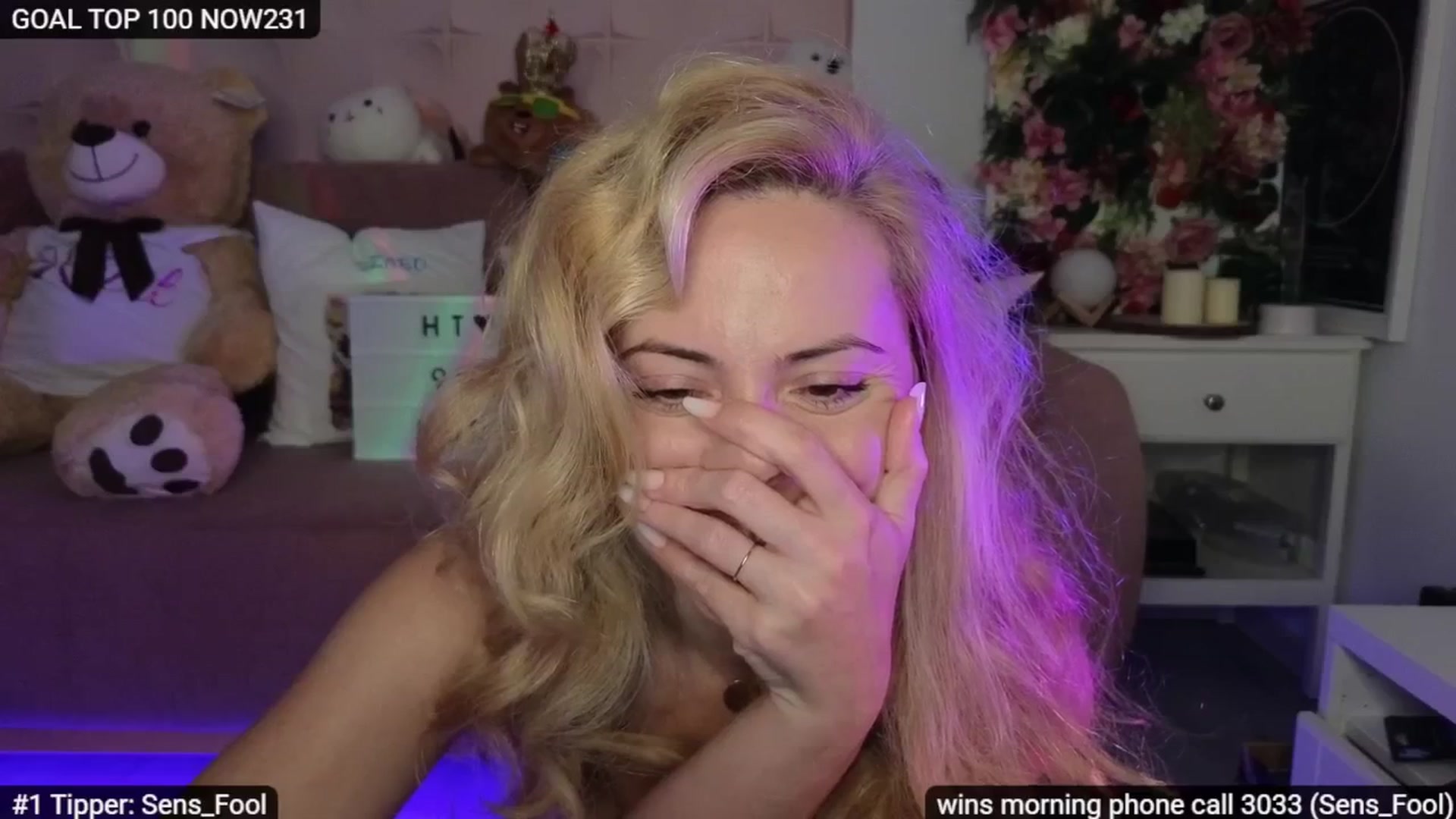 Gallery image thumbnail from Sensationowl_'s myfreecams stream on, 11/16/2025, 11:00 image 12 of 20