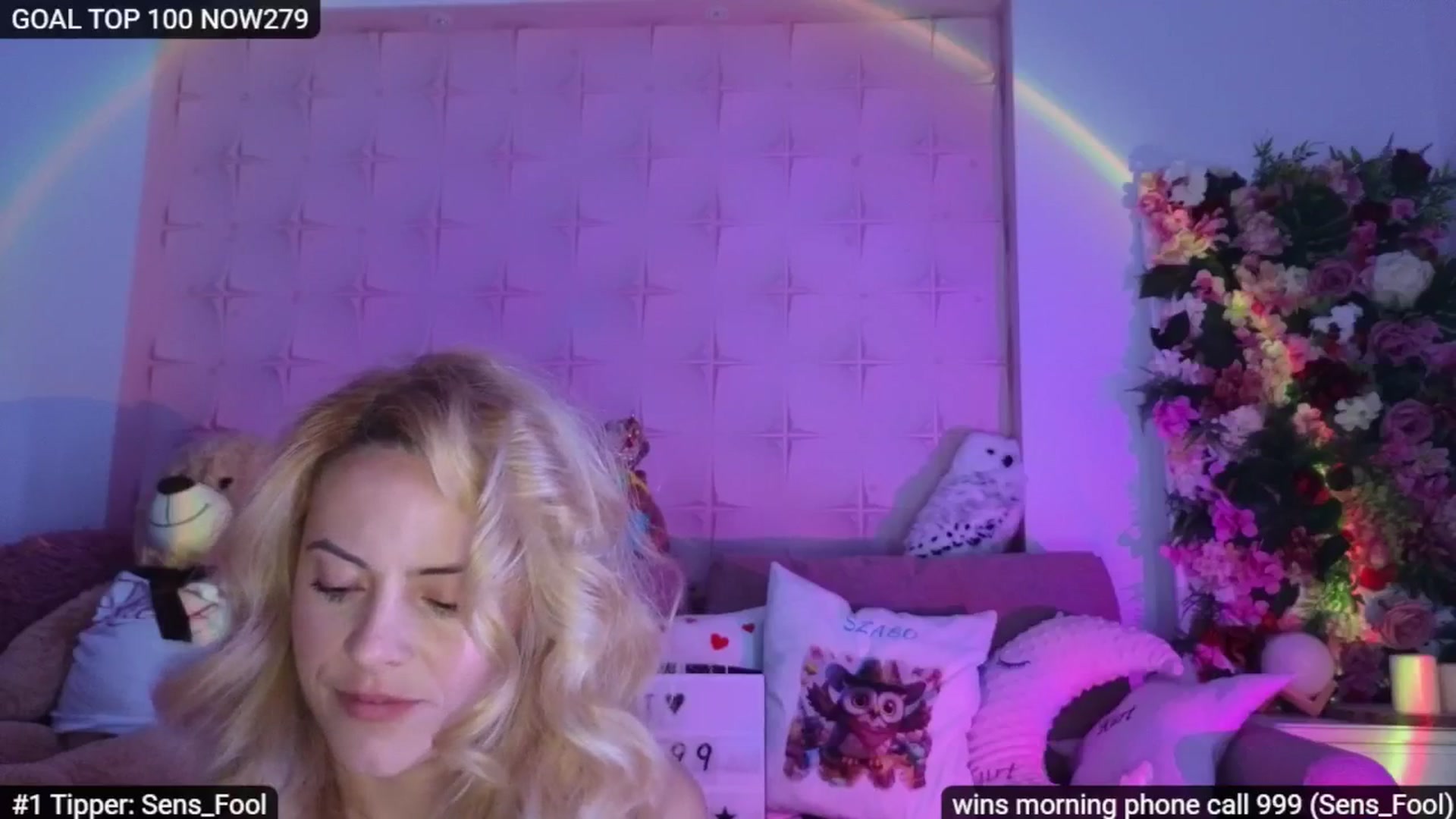 Gallery image thumbnail from Sensationowl_'s myfreecams stream on, 11/21/2025, 08:26 image 2 of 20
