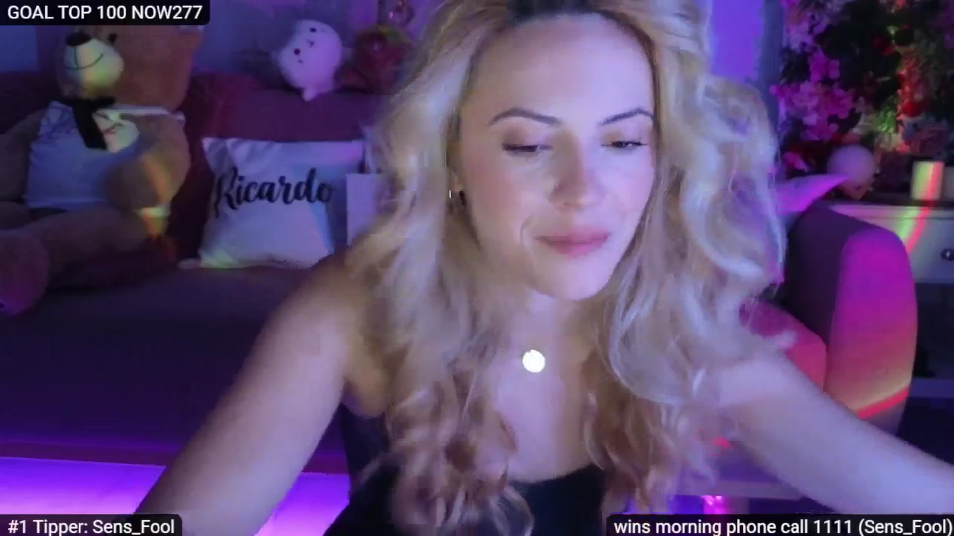 Gallery image thumbnail from Sensationowl_'s myfreecams stream on, 11/21/2025, 08:26 image 5 of 20