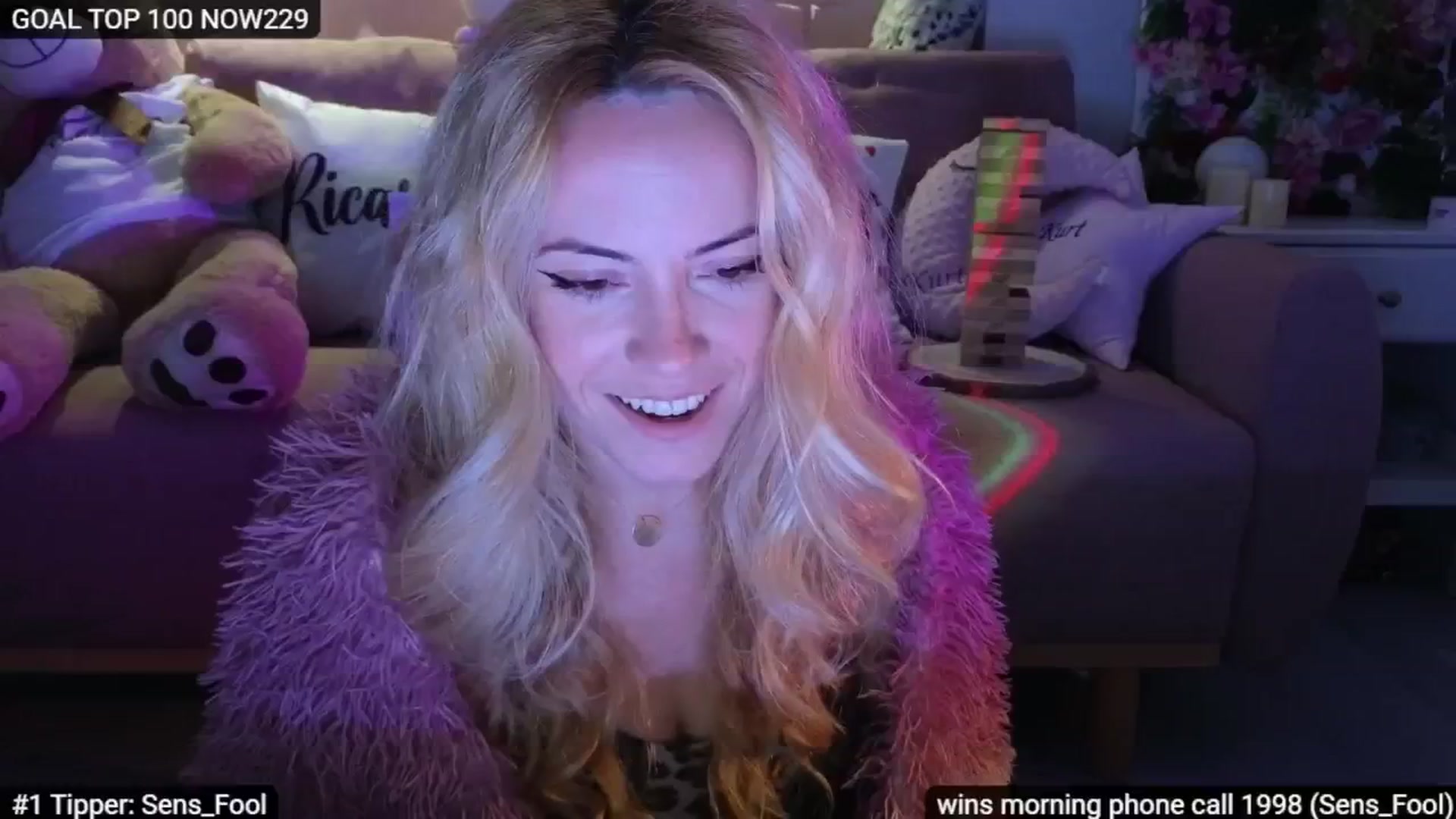 Gallery image thumbnail from Sensationowl_'s myfreecams stream on, 11/22/2025, 10:36 image 8 of 20