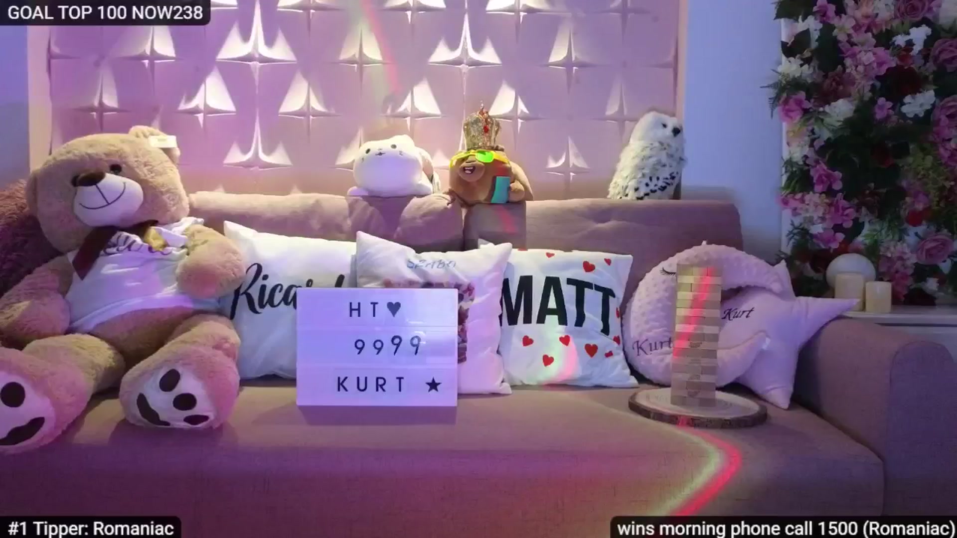 Gallery image thumbnail from Sensationowl_'s myfreecams stream on, 11/22/2025, 10:36 image 2 of 20