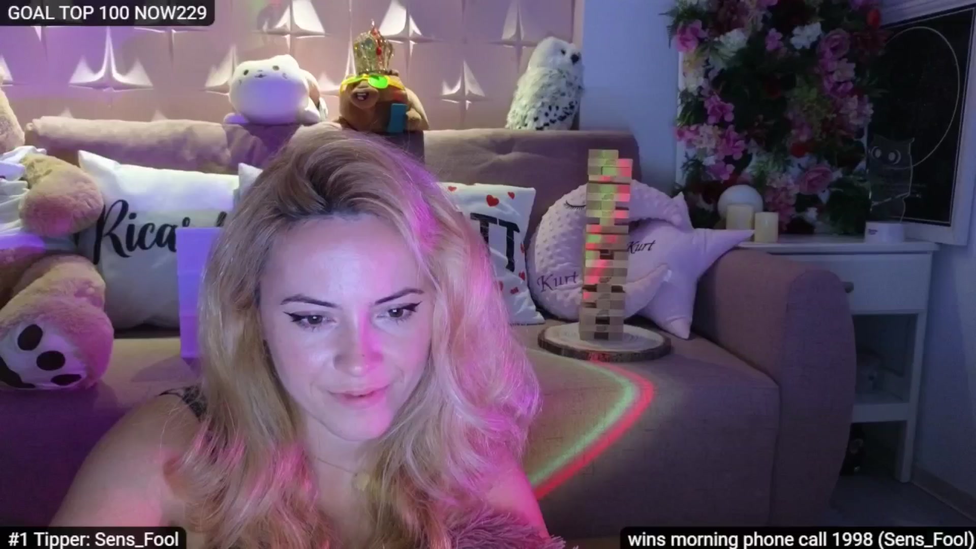 Gallery image thumbnail from Sensationowl_'s myfreecams stream on, 11/22/2025, 10:36 image 16 of 20
