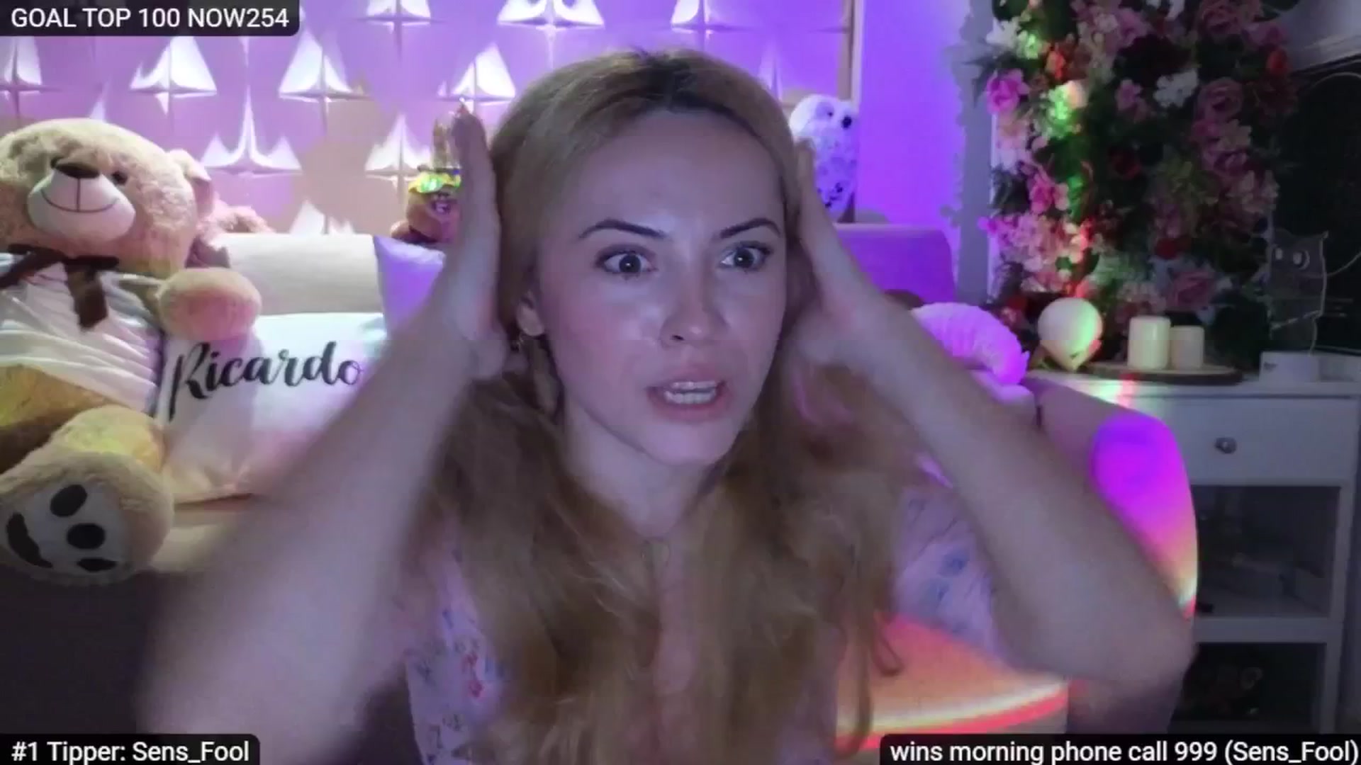Gallery image thumbnail from Sensationowl_'s myfreecams stream on, 11/28/2025, 08:08 image 17 of 20