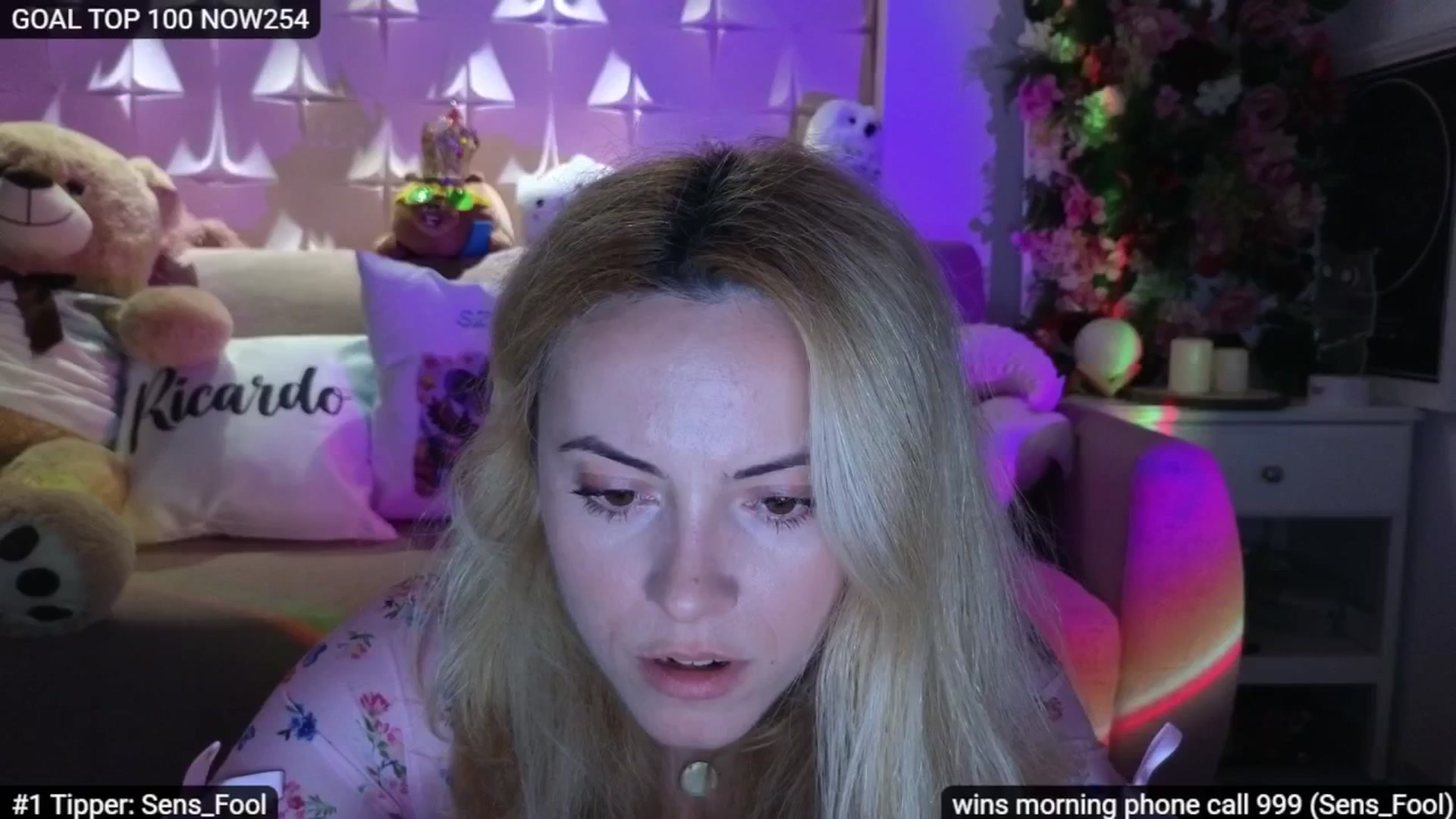 Gallery image thumbnail from Sensationowl_'s myfreecams stream on, 11/28/2025, 08:08 image 2 of 20