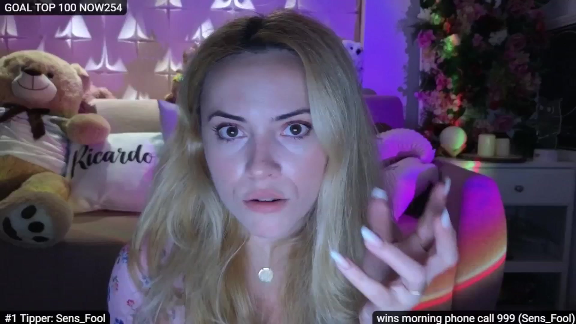 Gallery image thumbnail from Sensationowl_'s myfreecams stream on, 11/28/2025, 08:08 image 18 of 20