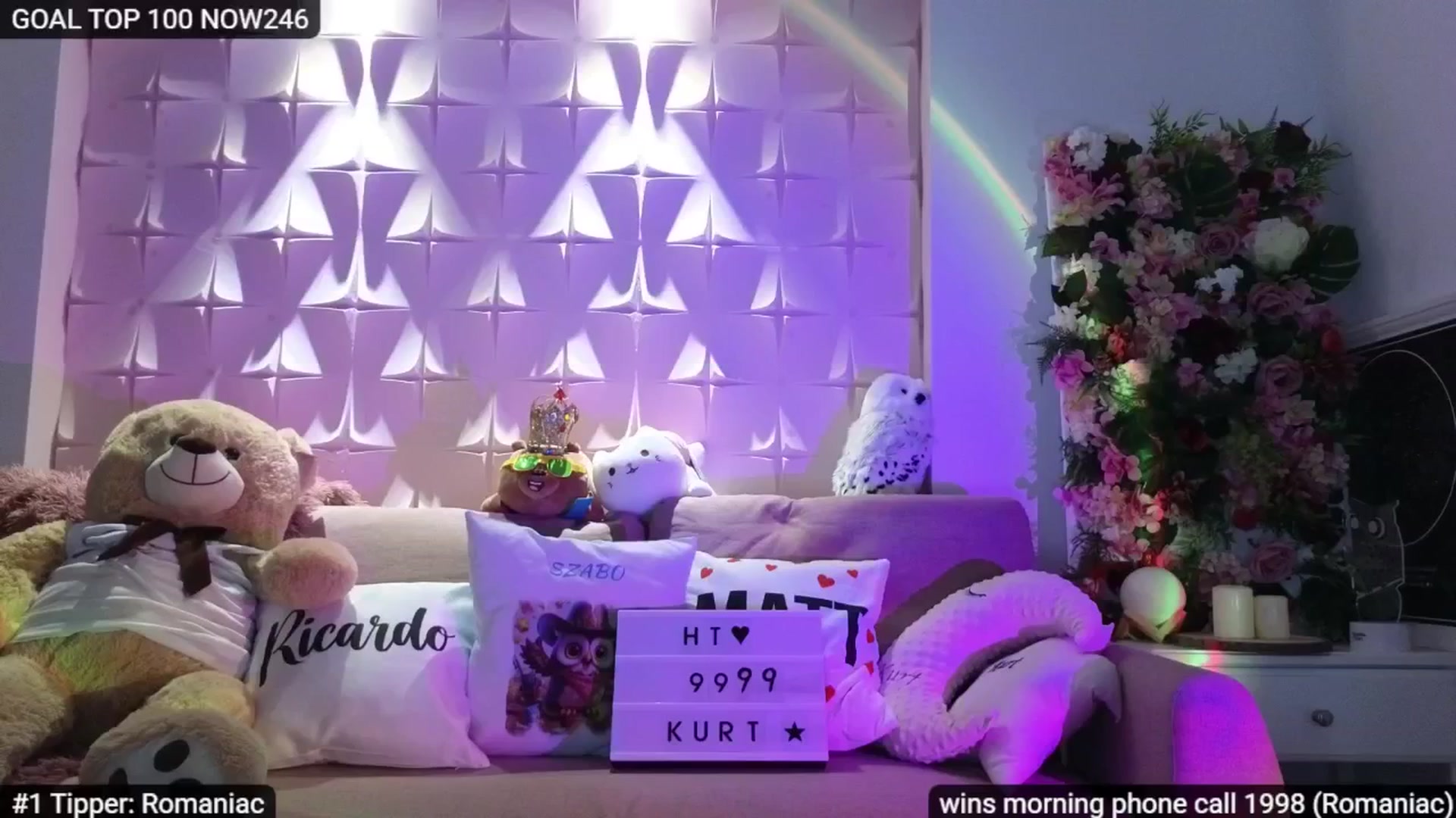 Gallery image thumbnail from Sensationowl_'s myfreecams stream on, 11/28/2025, 09:09 image 12 of 20