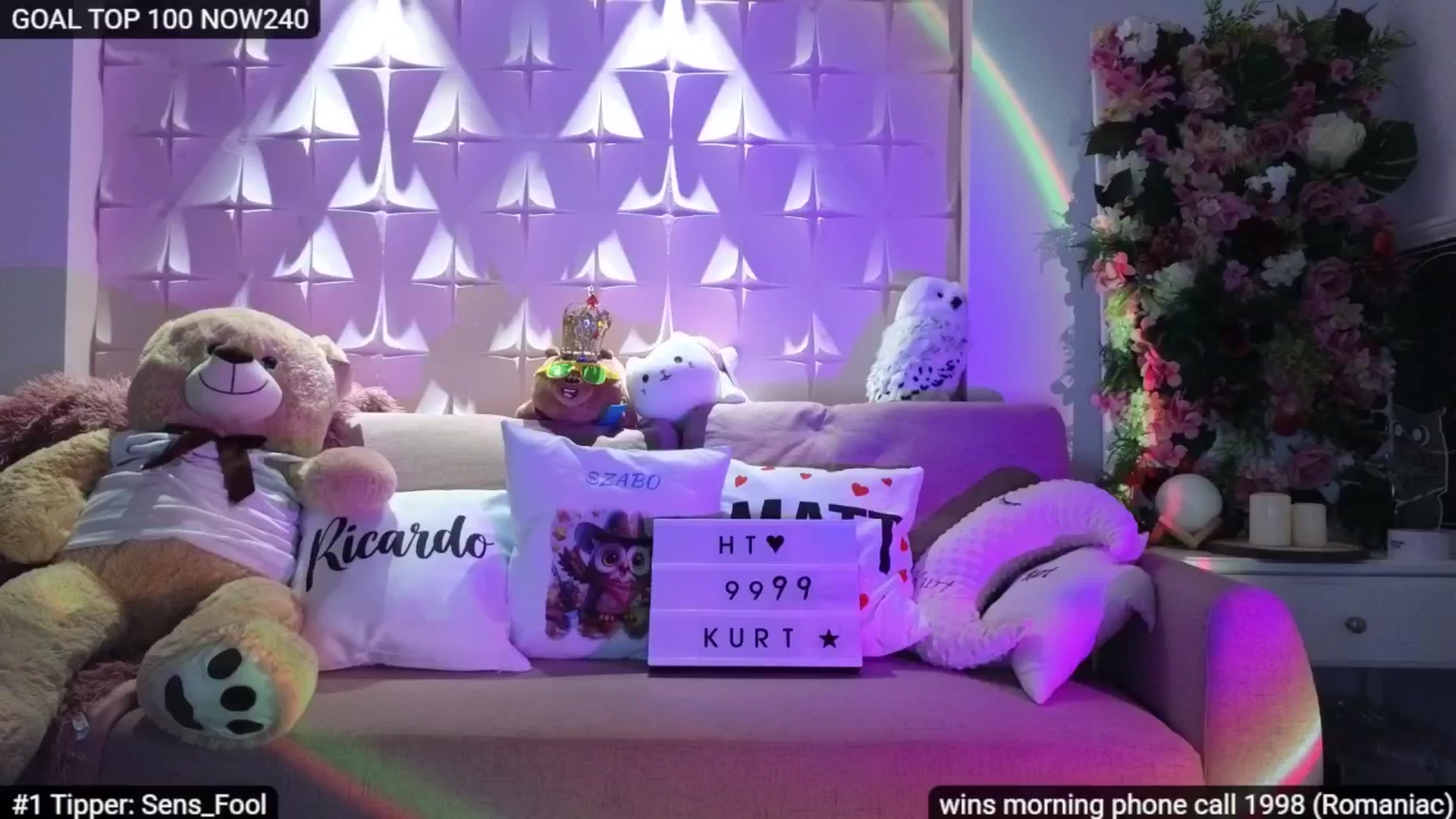 Gallery image thumbnail from Sensationowl_'s myfreecams stream on, 11/28/2025, 09:09 image 18 of 20