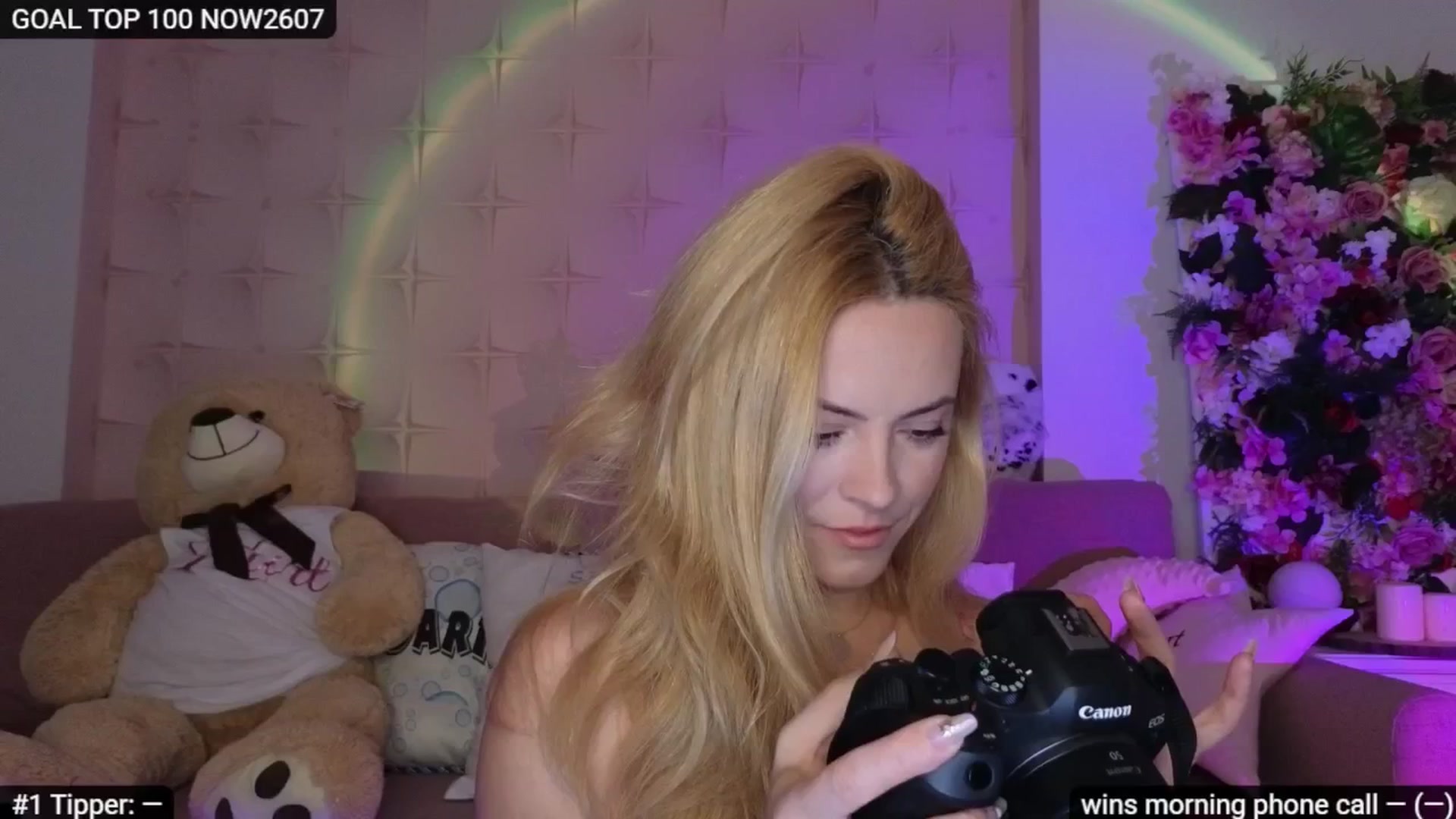 Gallery image thumbnail from Sensationowl_'s myfreecams stream on, 01/04/2026, 06:39 image 1 of 20