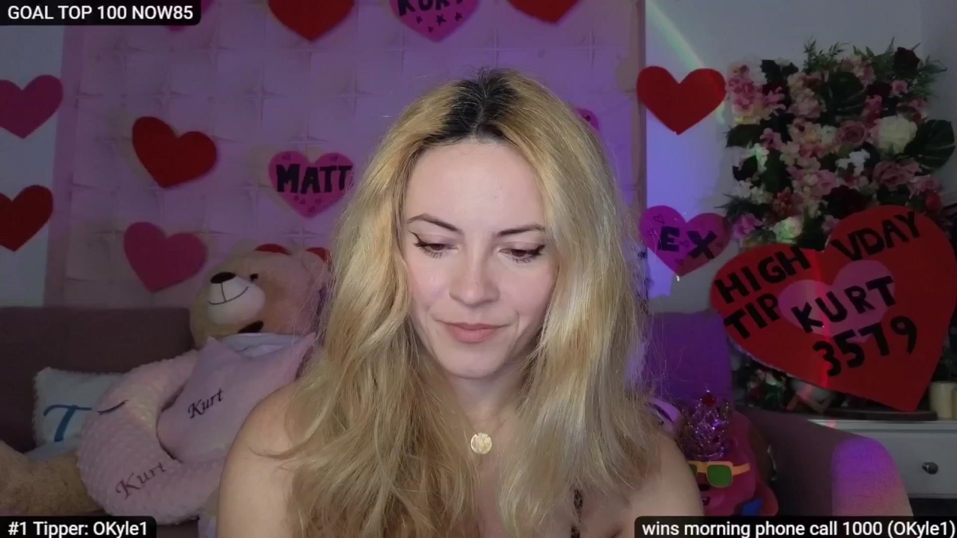 Gallery image thumbnail from Sensationowl_'s myfreecams stream on, 02/08/2026, 06:32 image 10 of 20