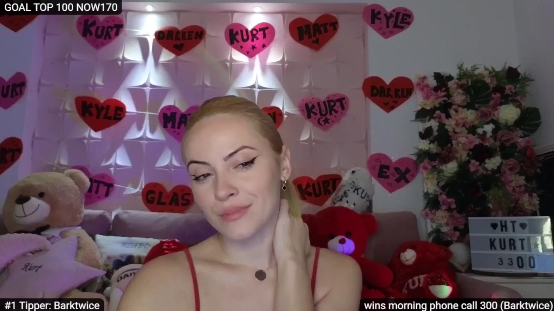 Gallery image thumbnail from Sensationowl_'s myfreecams stream on, 04/04/2026, 05:35 image 7 of 20