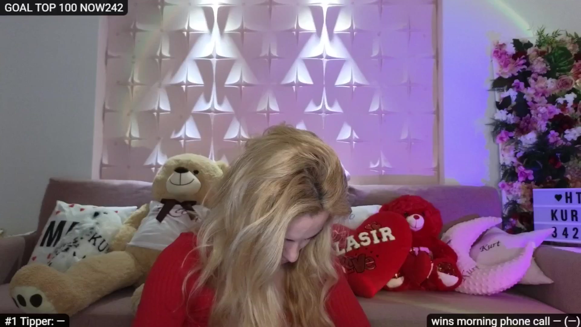 Gallery image thumbnail from Sensationowl_'s myfreecams stream on, 04/16/2026, 05:57 image 11 of 20