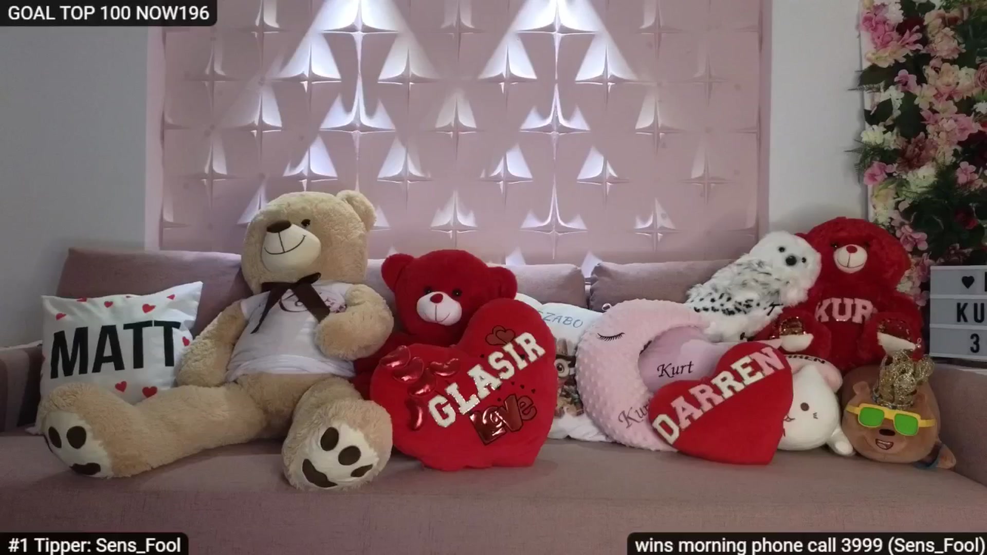 Gallery image thumbnail from Sensationowl_'s myfreecams stream on, 04/16/2026, 08:45 image 20 of 20