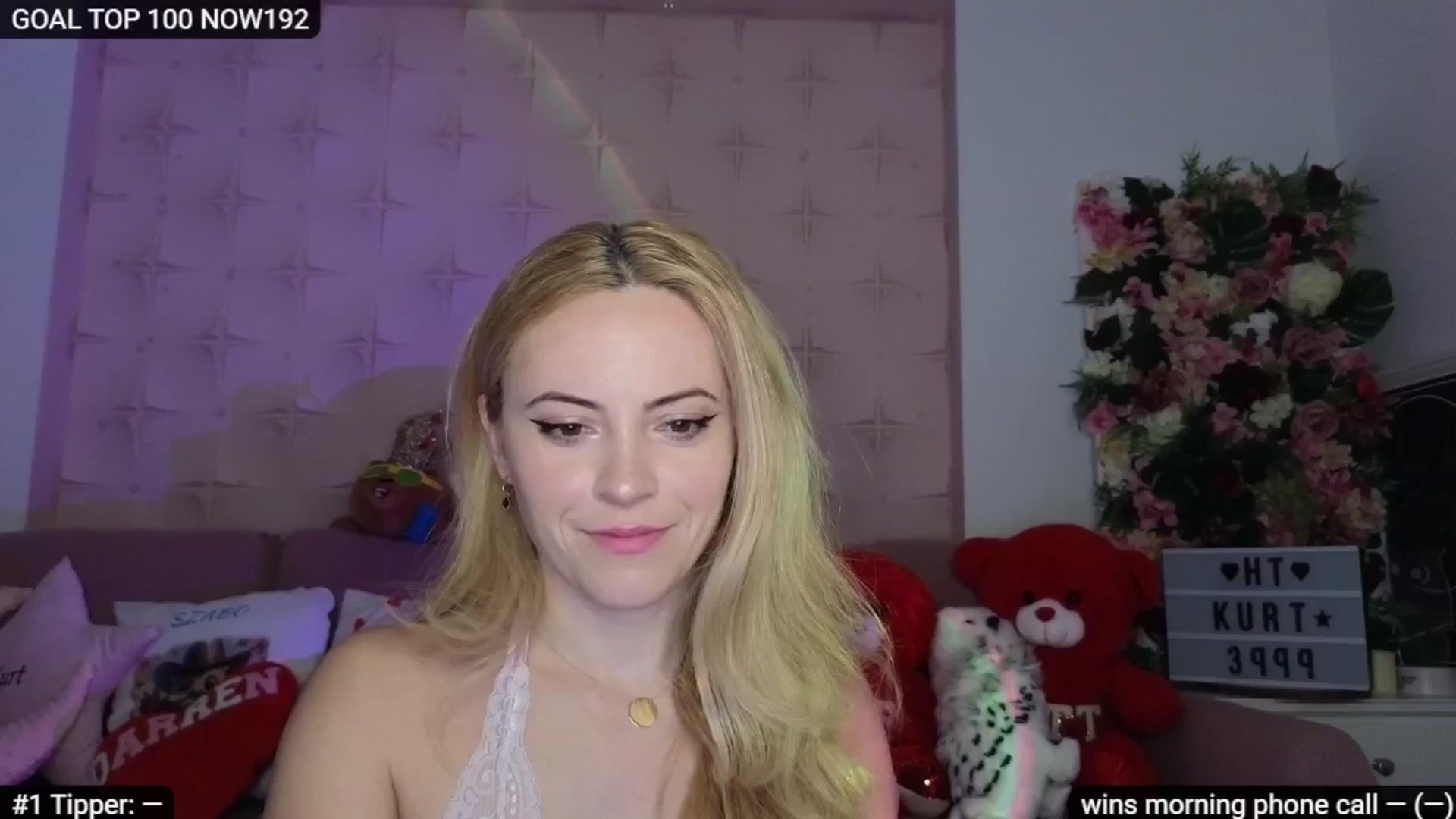 Gallery image thumbnail from Sensationowl_'s myfreecams stream on, 04/18/2026, 05:02 image 8 of 20
