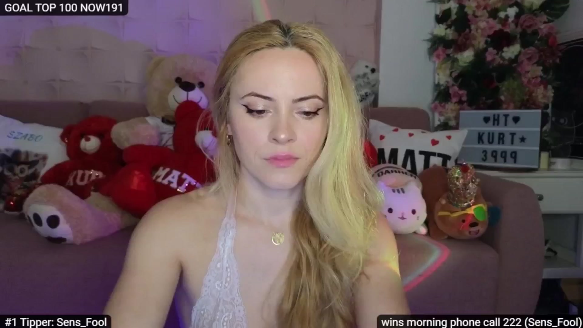 Gallery image thumbnail from Sensationowl_'s myfreecams stream on, 04/18/2026, 05:02 image 16 of 20