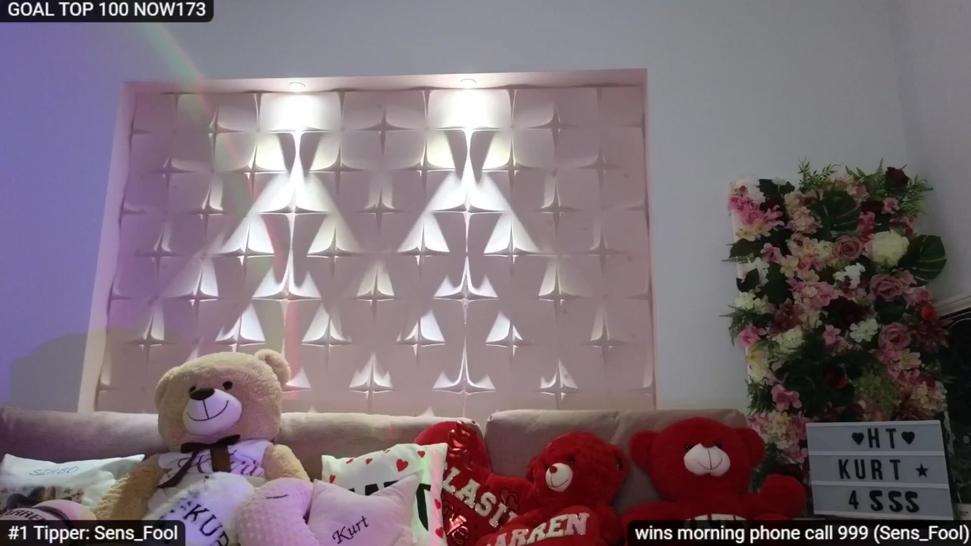 Gallery image thumbnail from Sensationowl_'s myfreecams stream on, 04/30/2026, 07:57 image 6 of 20